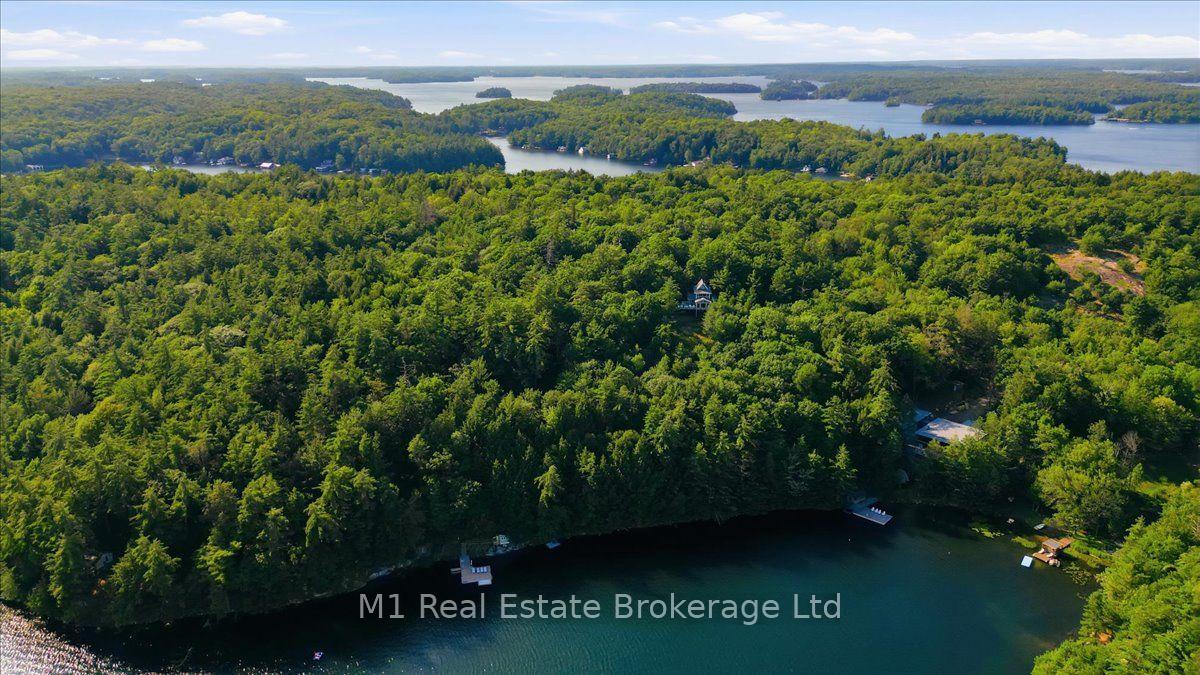Photo 7 of 1106 Stephen Road, Muskoka Lakes, Medora — HOMEH