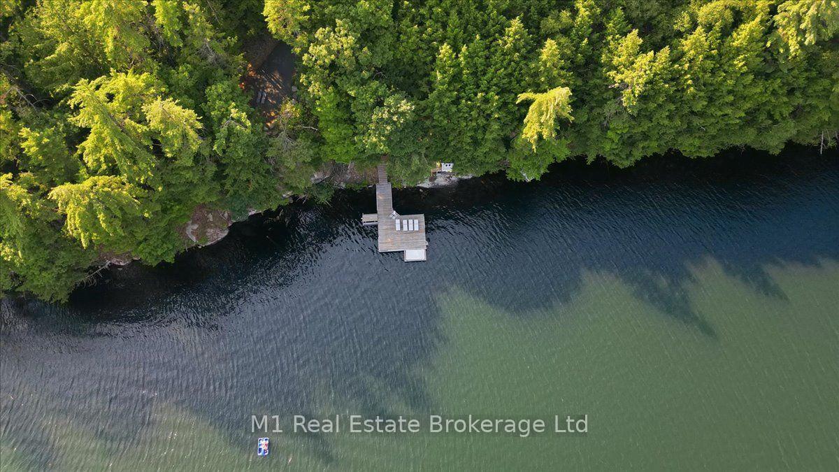 Photo 8 of 1106 Stephen Road, Muskoka Lakes, Medora — HOMEH