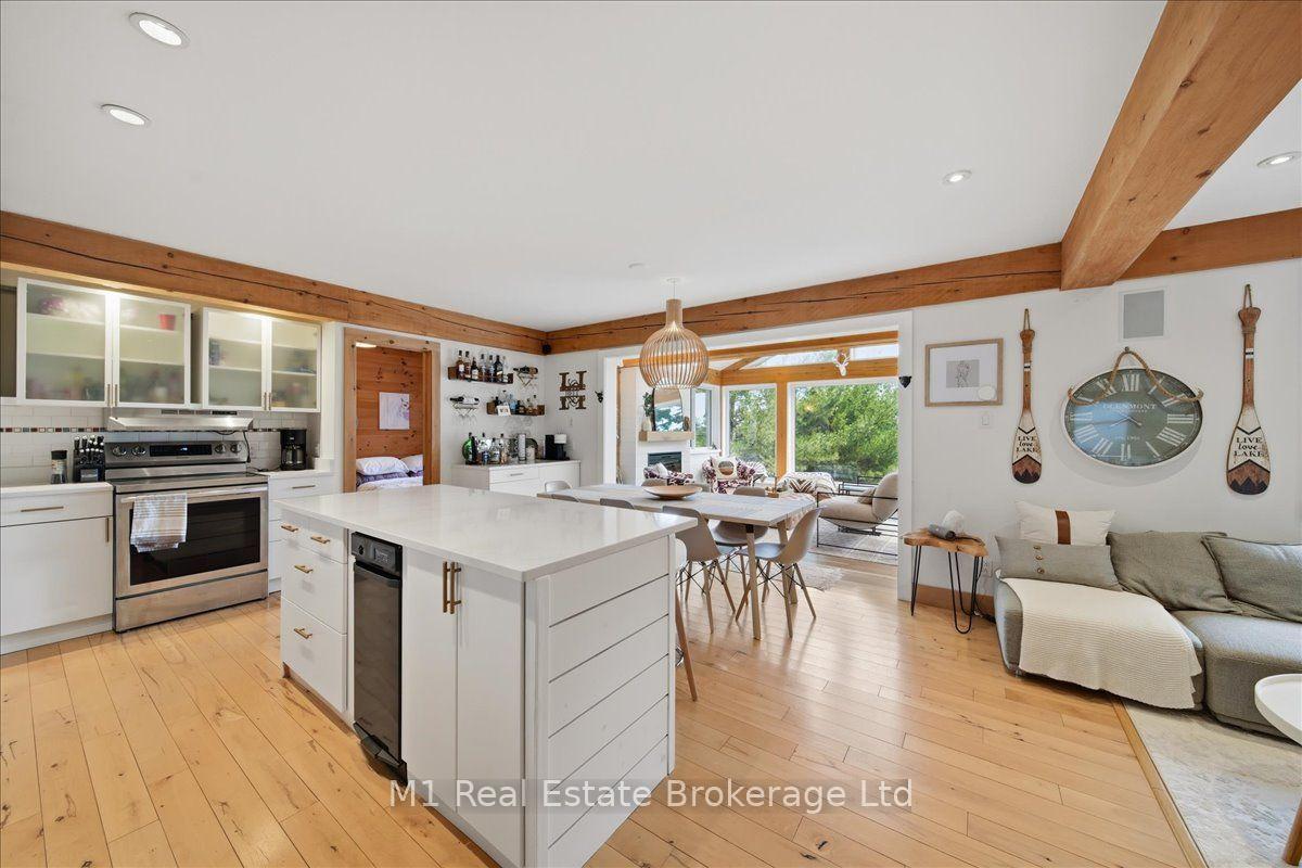 Photo 9 of 1106 Stephen Road, Muskoka Lakes, Medora — HOMEH