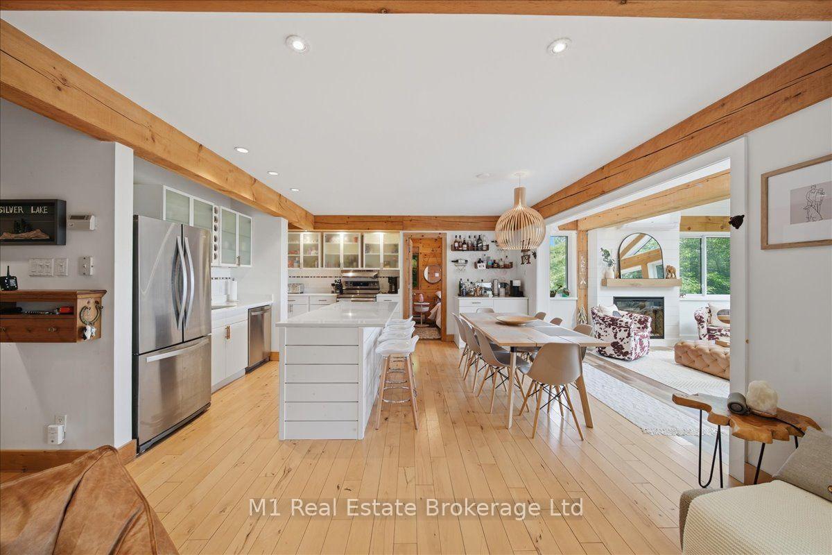 Photo 13 of 1106 Stephen Road, Muskoka Lakes, Medora — HOMEH