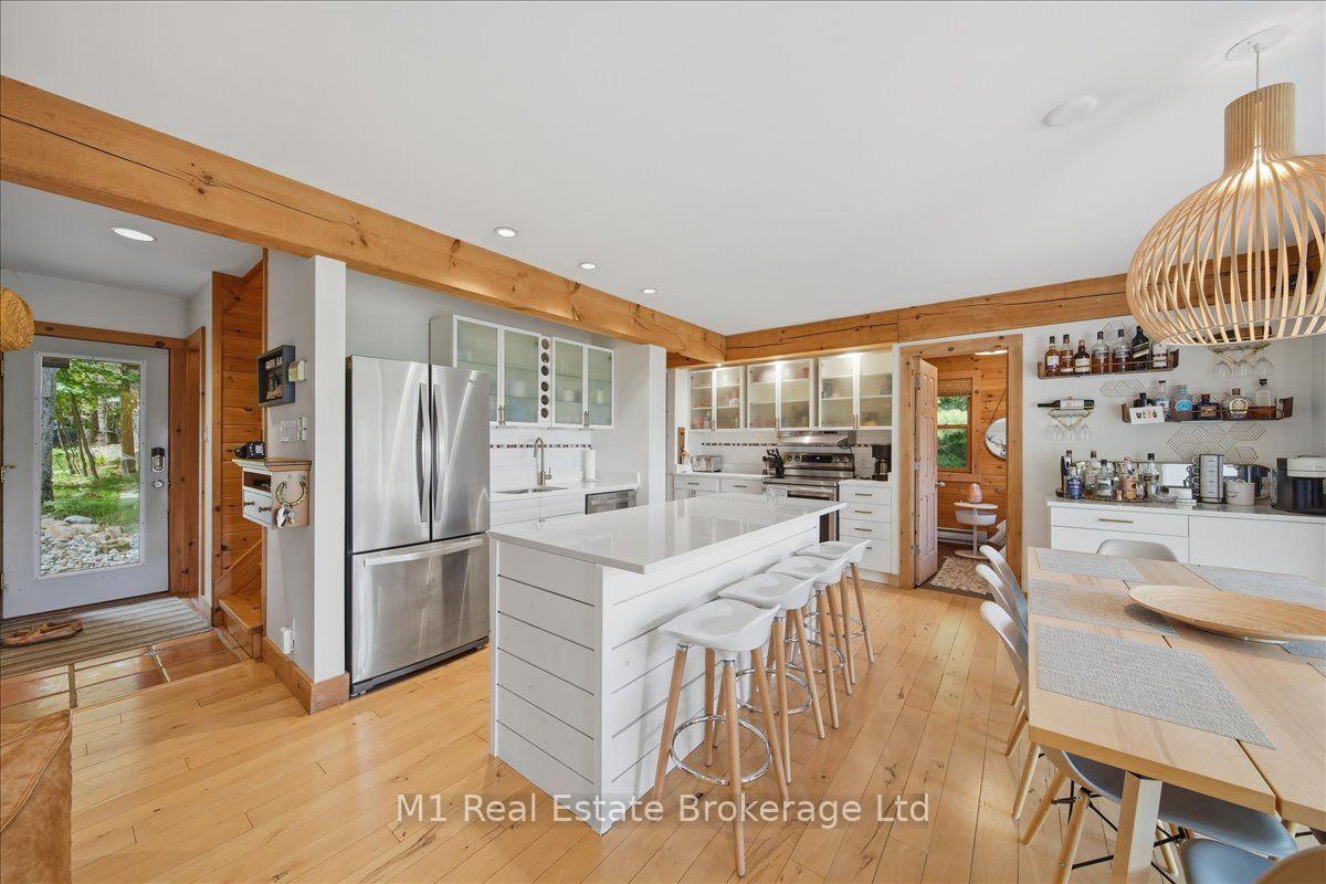Photo 14 of 1106 Stephen Road, Muskoka Lakes, Medora — HOMEH