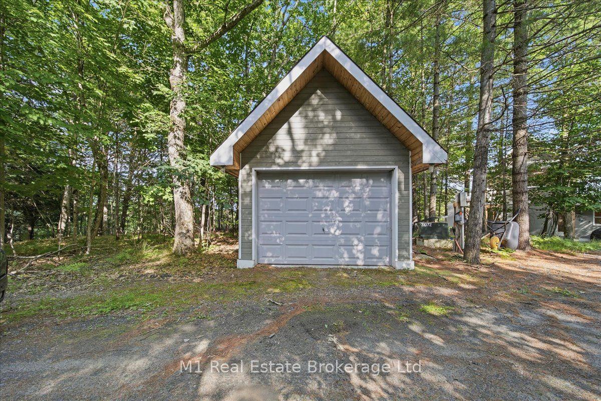 Photo 52 of 1106 Stephen Road, Muskoka Lakes, Medora — HOMEH