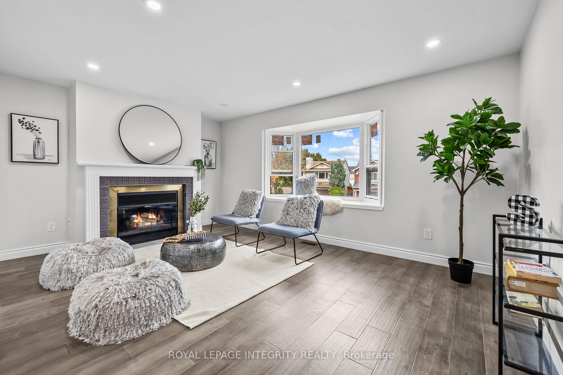 Photo 18 of 83 Saddle Crescent, Ottawa, Hunt Club Park — HOMEH