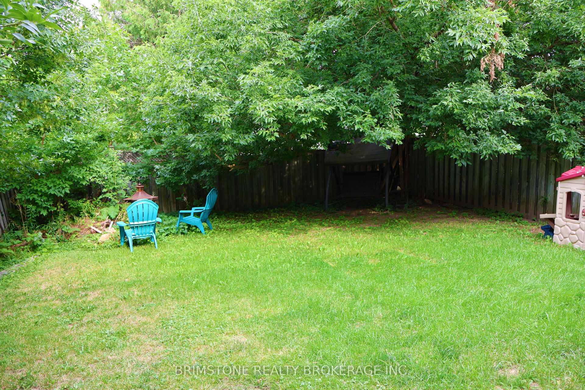 Photo 7 of 104 Hickling Trail, Barrie, Grove East — HOMEH