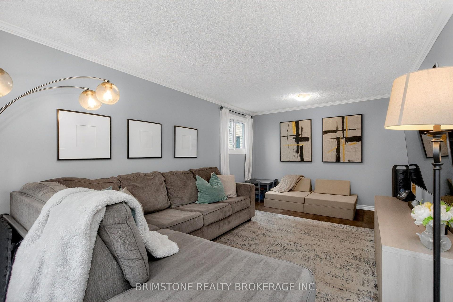 Photo 20 of 104 Hickling Trail, Barrie, Grove East — HOMEH
