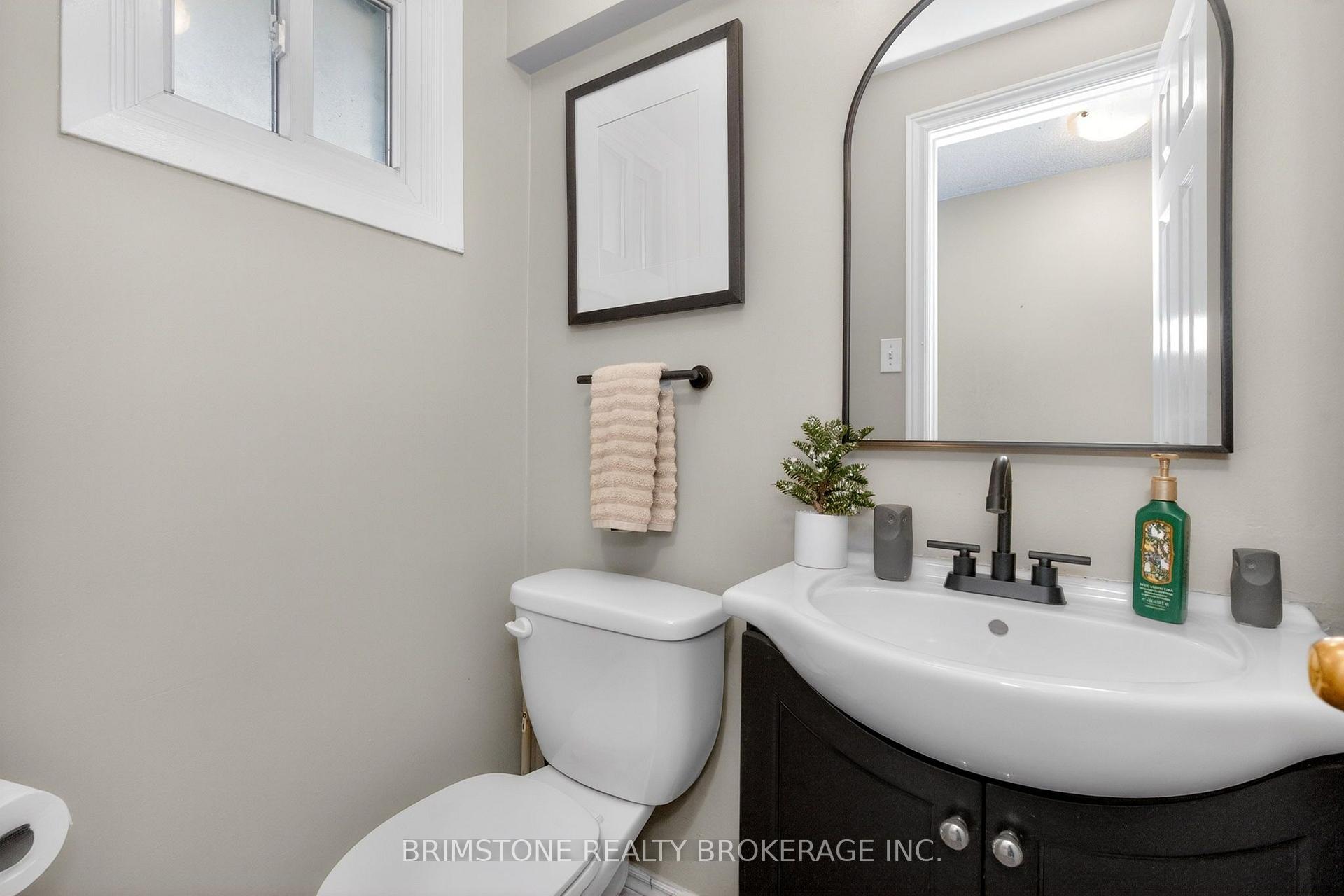 Photo 27 of 104 Hickling Trail, Barrie, Grove East — HOMEH