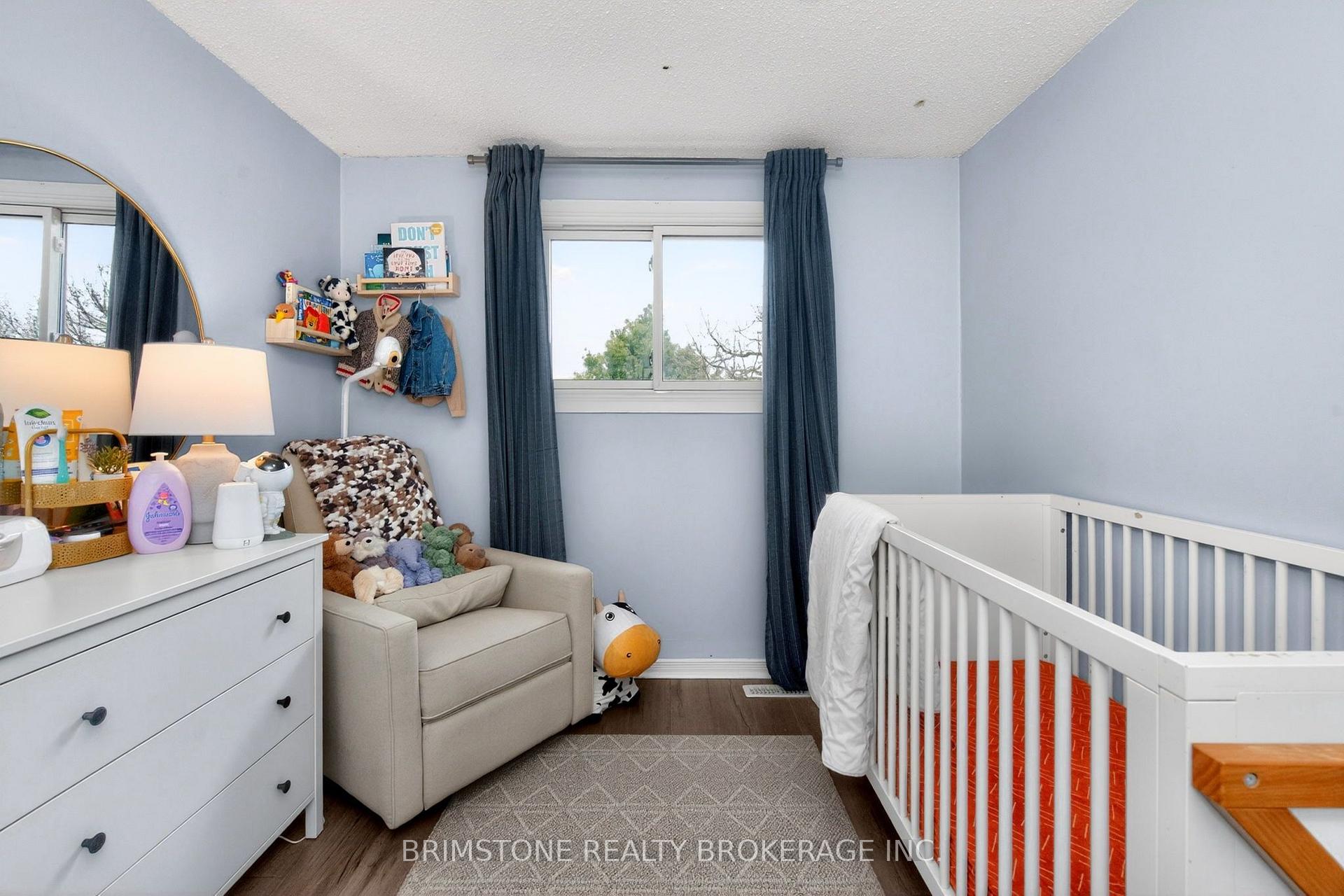 Photo 35 of 104 Hickling Trail, Barrie, Grove East — HOMEH