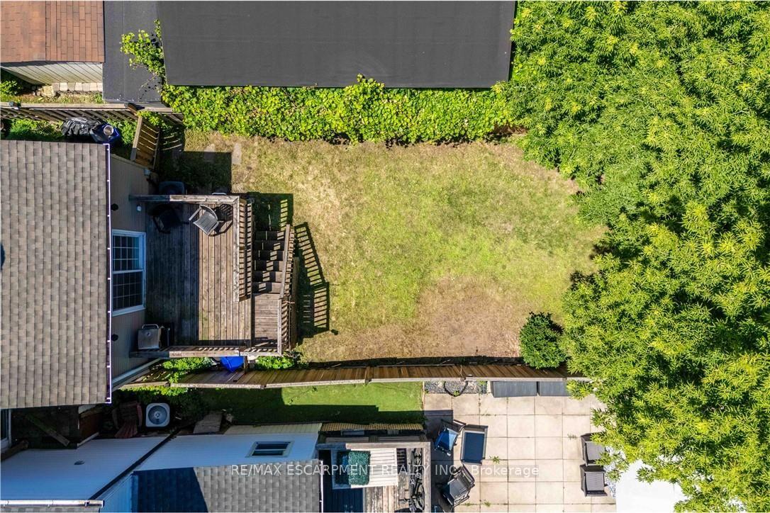 Photo 31 of 195 Wood Street E, Hamilton, North End — HOMEH