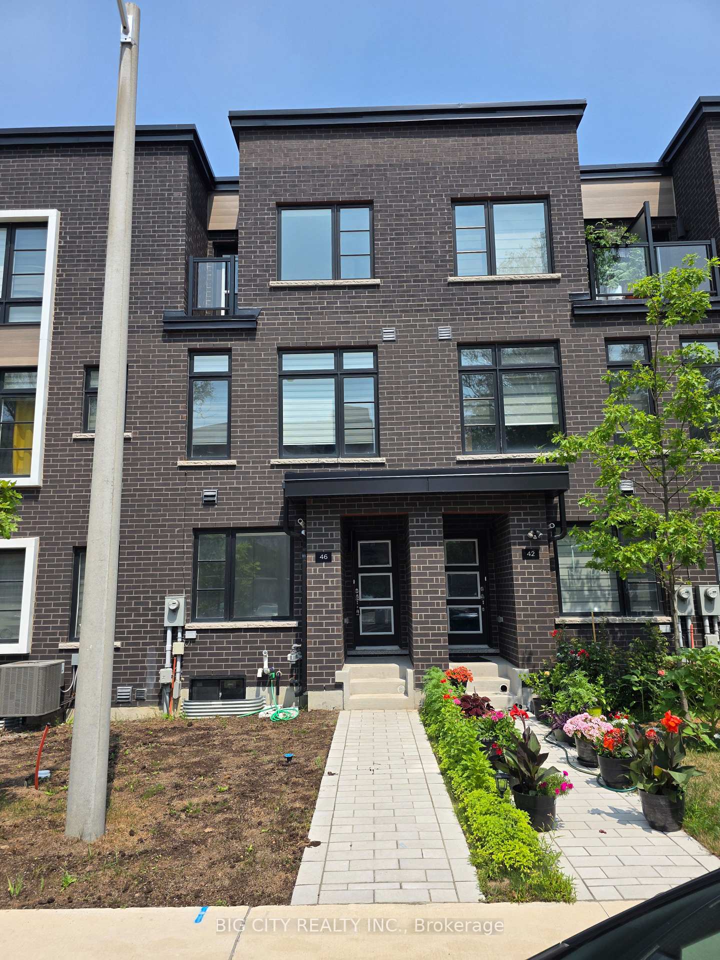 Front of 46 Akil Thomas Gardens S