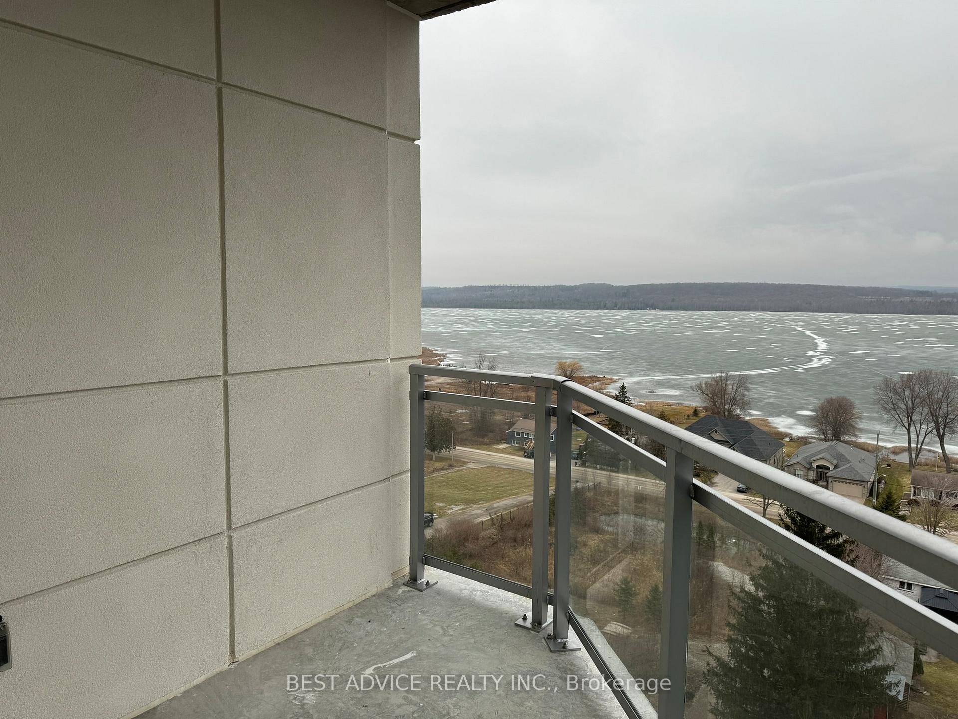 Photo 21 of Unit 809, 56 Lakeside Terrace, Barrie, Little Lake — HOMEH