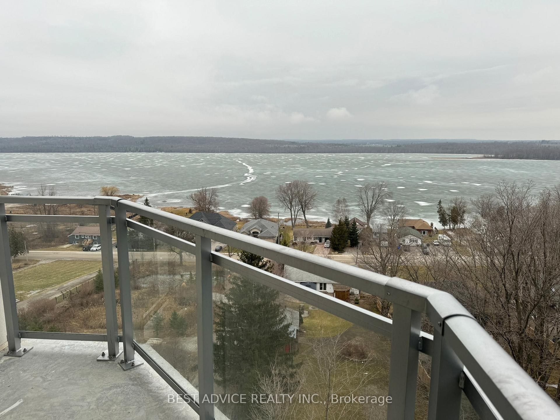 Photo 22 of Unit 809, 56 Lakeside Terrace, Barrie, Little Lake — HOMEH