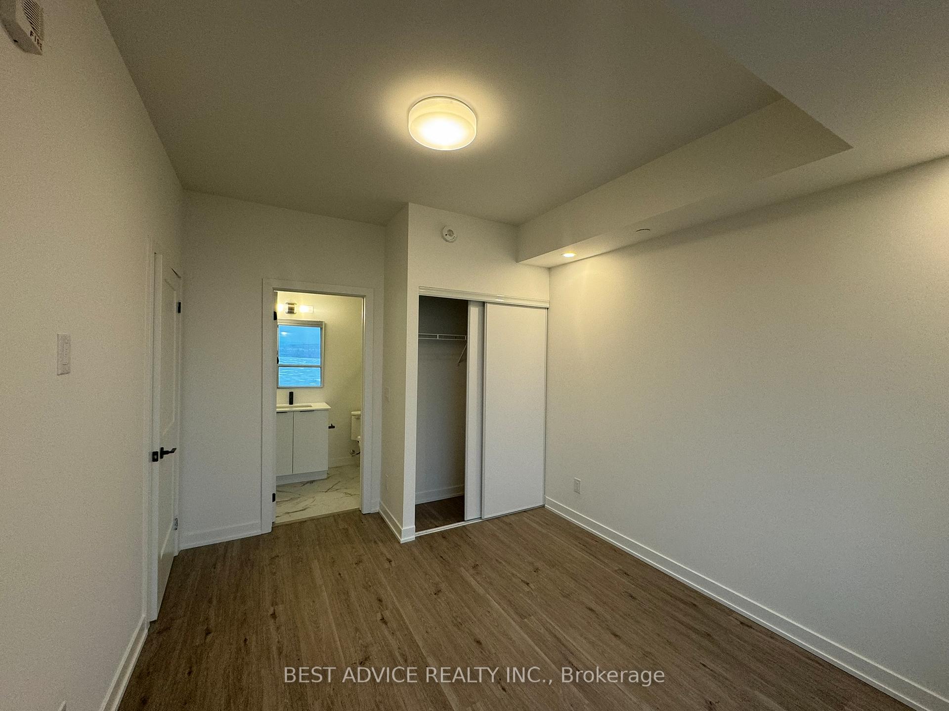 Photo 26 of Unit 809, 56 Lakeside Terrace, Barrie, Little Lake — HOMEH