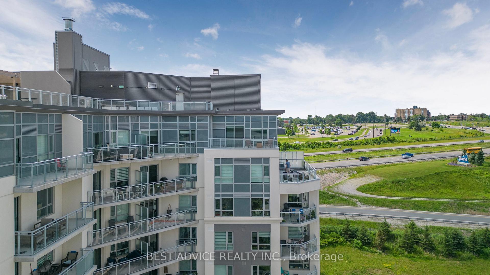 Photo 37 of Unit 809, 56 Lakeside Terrace, Barrie, Little Lake — HOMEH