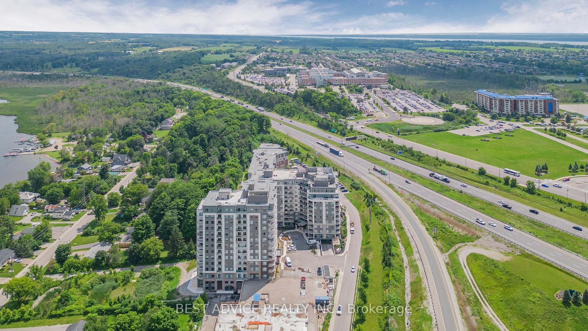 Photo 39 of Unit 809, 56 Lakeside Terrace, Barrie, Little Lake — HOMEH
