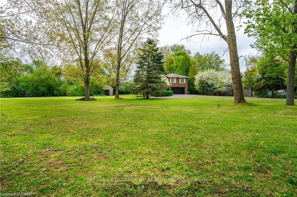 Photo 2 of 152 7th Concession Road E, Hamilton, Rural Flamborough — HOMEH