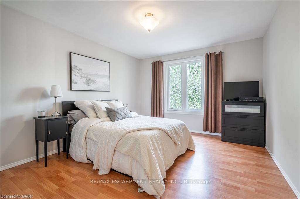Photo 18 of 152 7th Concession Road E, Hamilton, Rural Flamborough — HOMEH