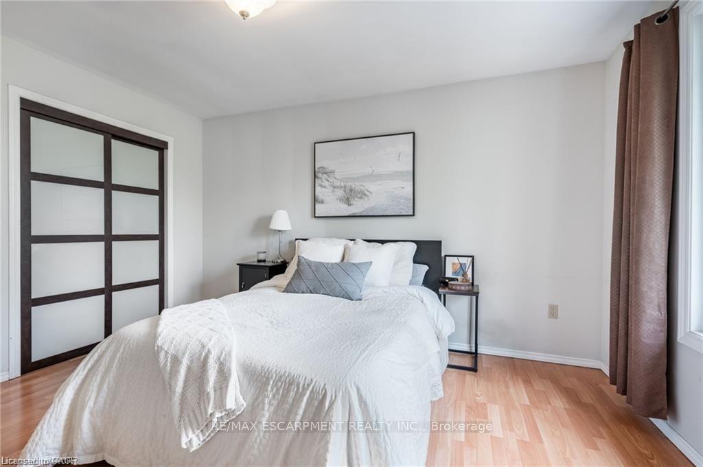 Photo 19 of 152 7th Concession Road E, Hamilton, Rural Flamborough — HOMEH