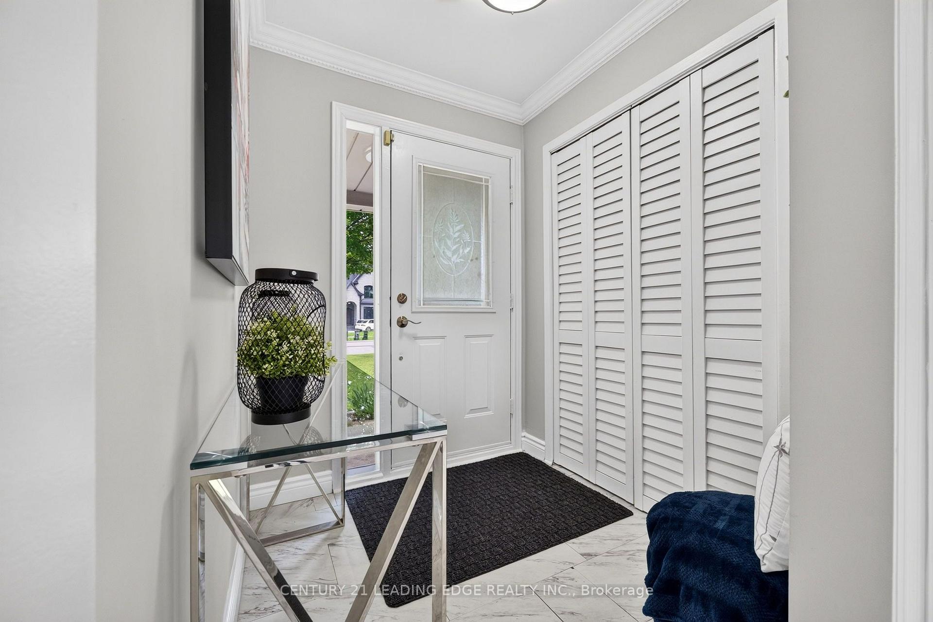 Photo 4 of 4012 Ellesmere Road, Scarborough, Highland Creek — HOMEH