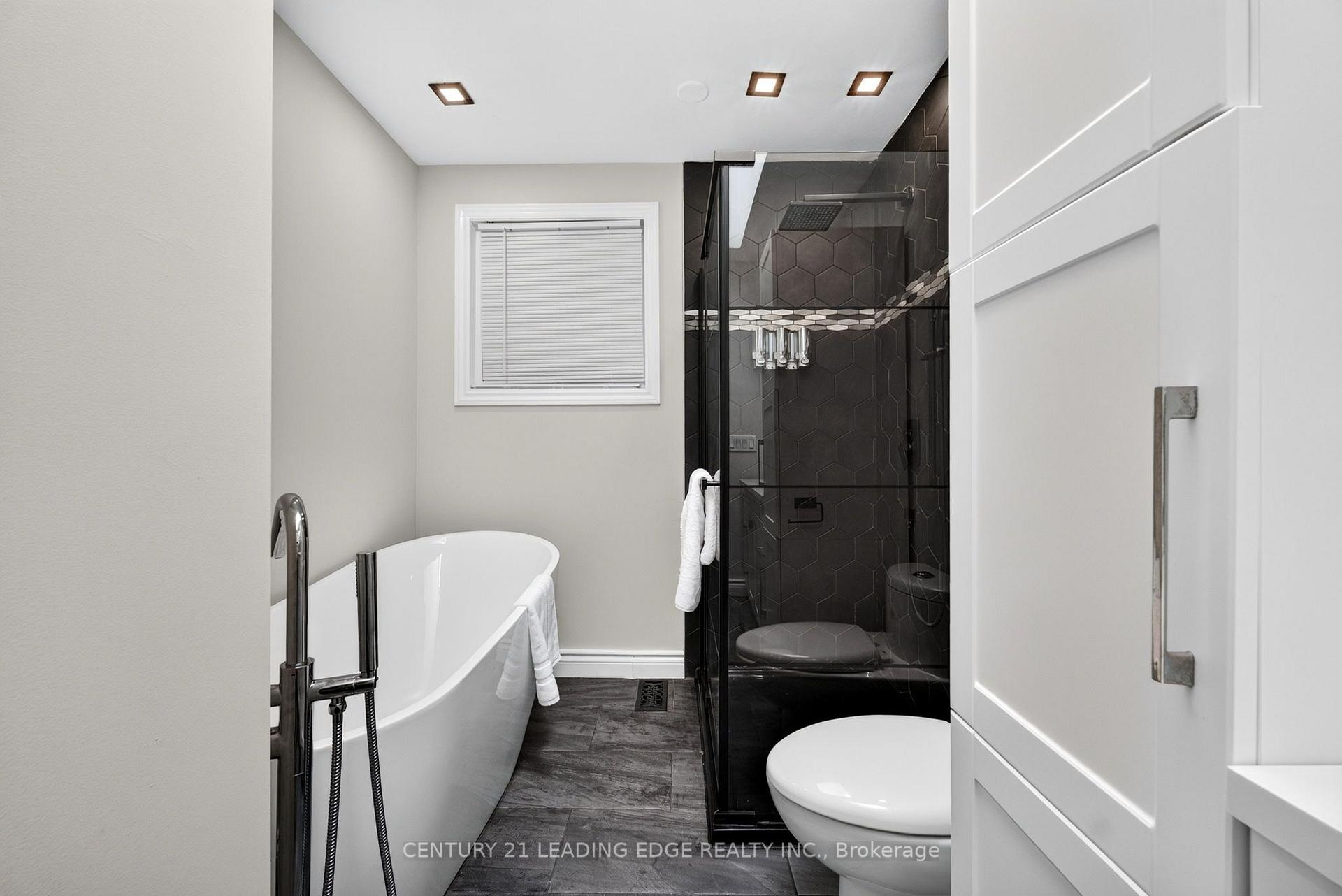 Photo 26 of 4012 Ellesmere Road, Scarborough, Highland Creek — HOMEH