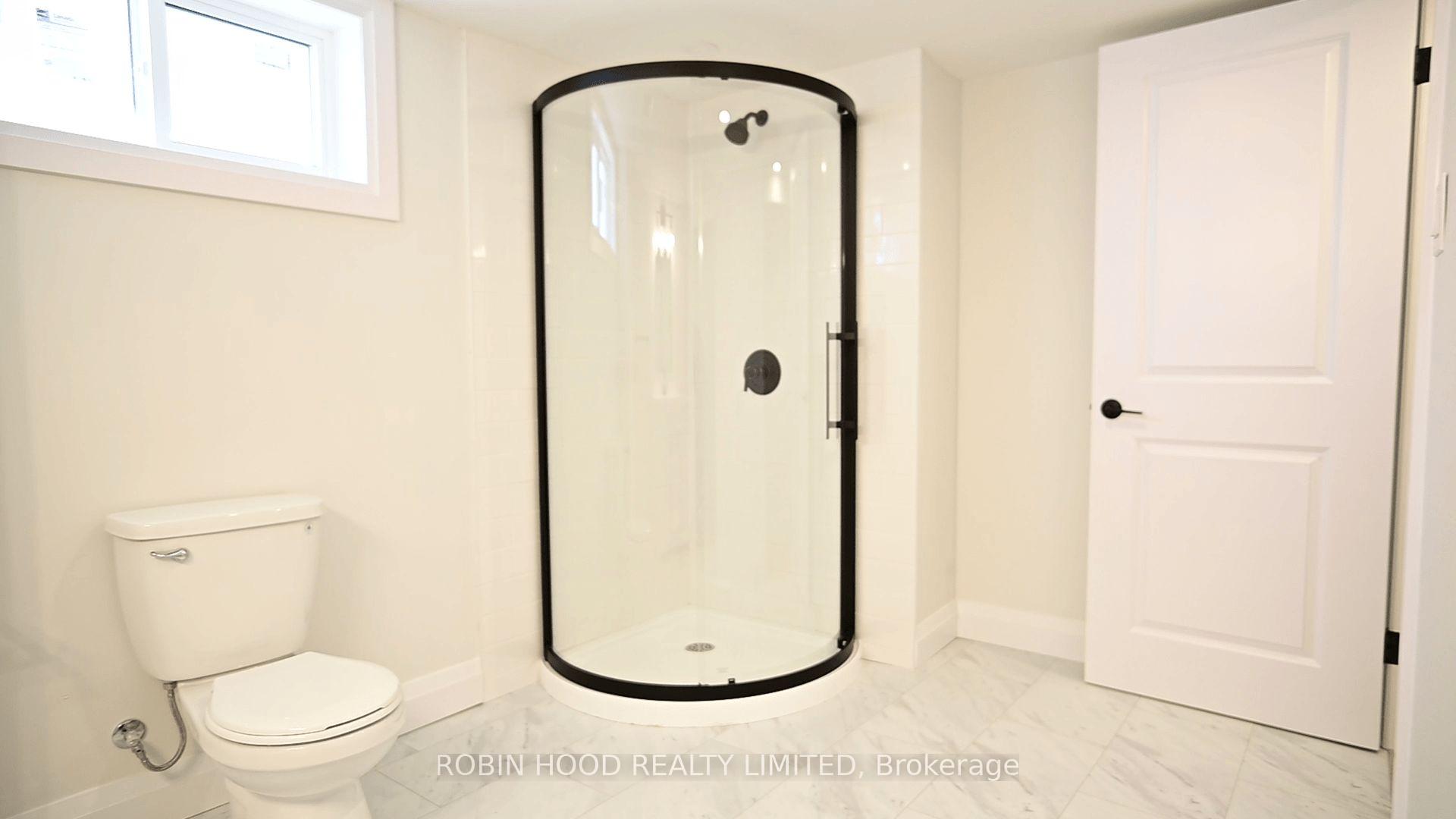 Photo 11 of Unit Unit 2, 40 Winslow Drive, Kitchener, Victoria Park — HOMEH