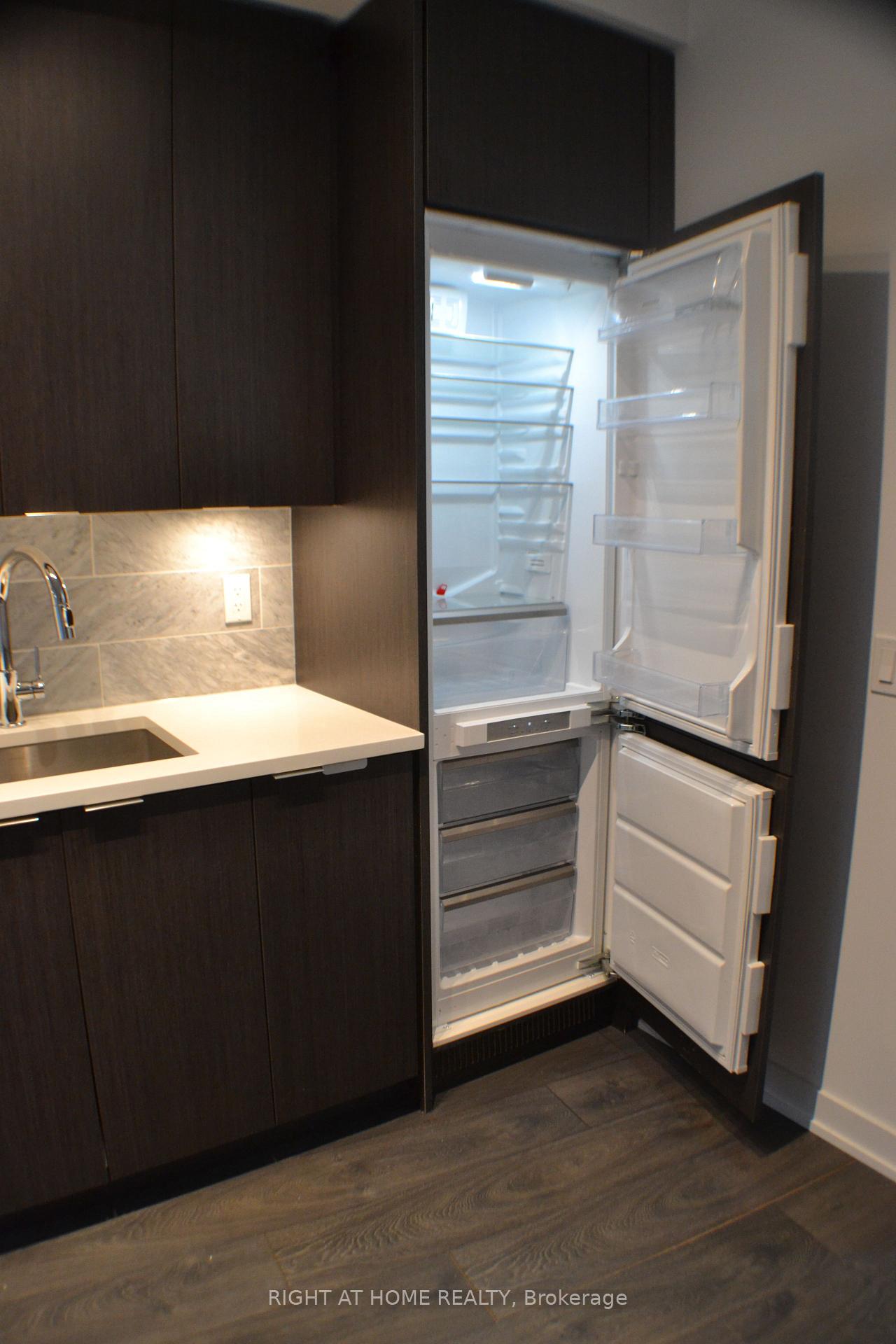 Photo 17 of Unit 511, 38 Iannuzzi Street, Toronto, Waterfront Communities — HOMEH