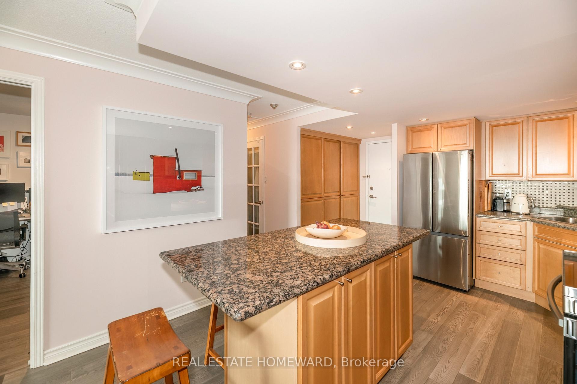 Photo 6 of Unit 615, 77 Maitland Place, Toronto, Cabbagetown-South St. James Town — HOMEH