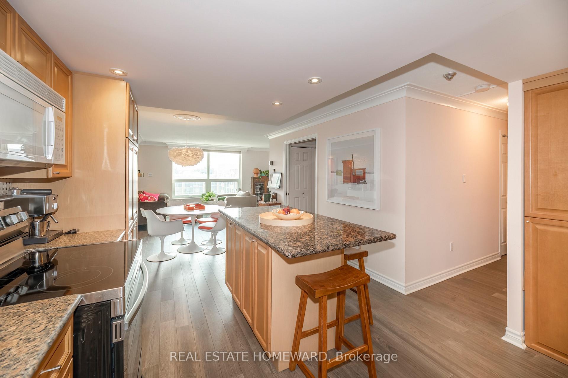 Photo 7 of Unit 615, 77 Maitland Place, Toronto, Cabbagetown-South St. James Town — HOMEH