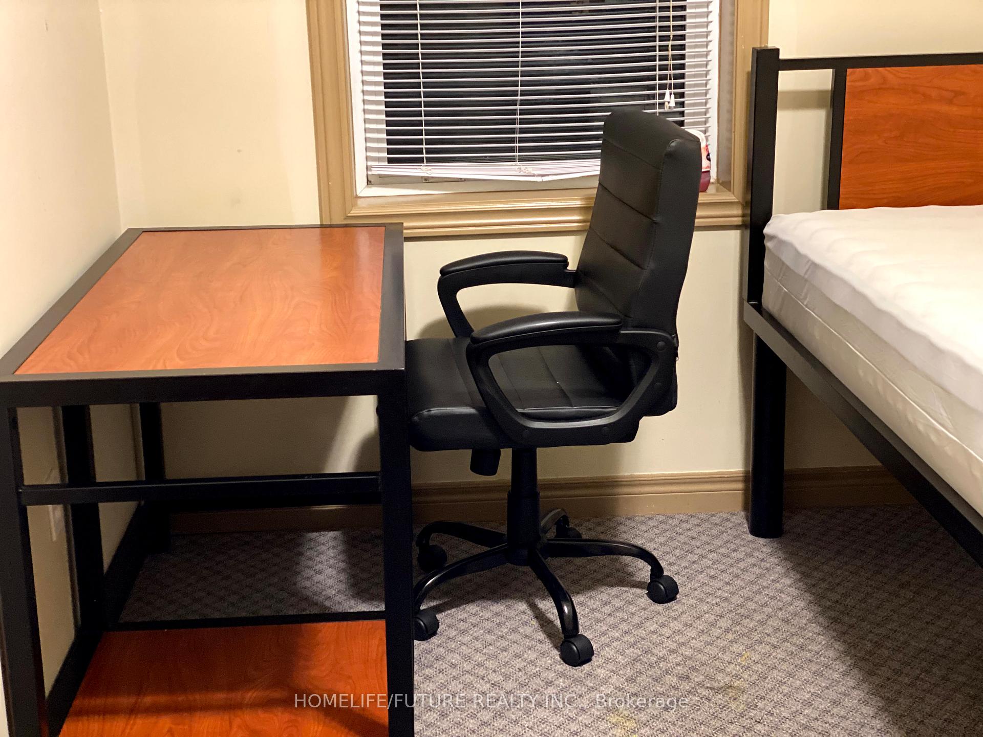 Photo 3 of Unit 402, 271 Lester Street, Waterloo, Downtown Waterloo — HOMEH