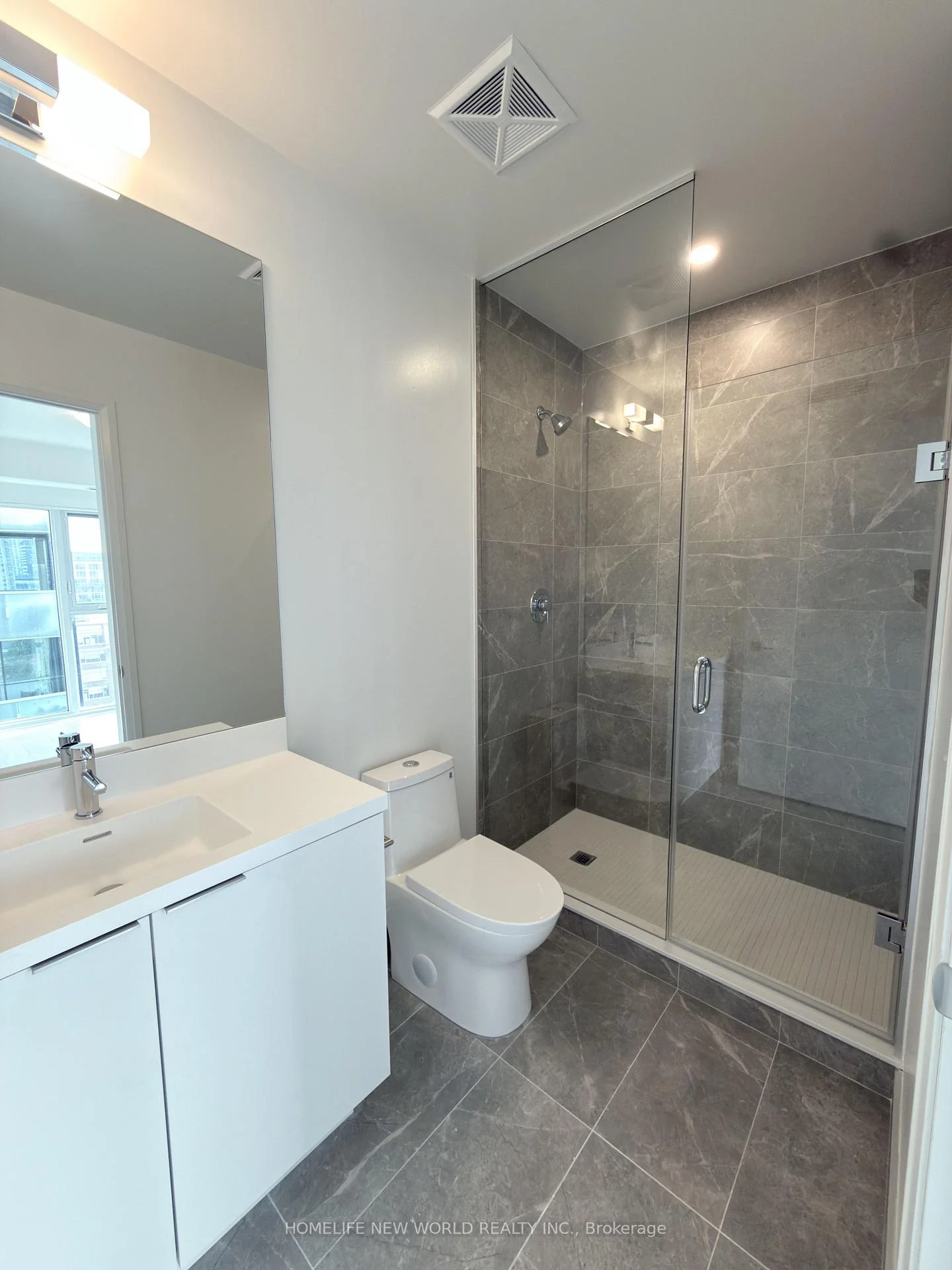 Photo 48 of Unit 1122, 400 King Street W, Toronto, Waterfront Communities — HOMEH