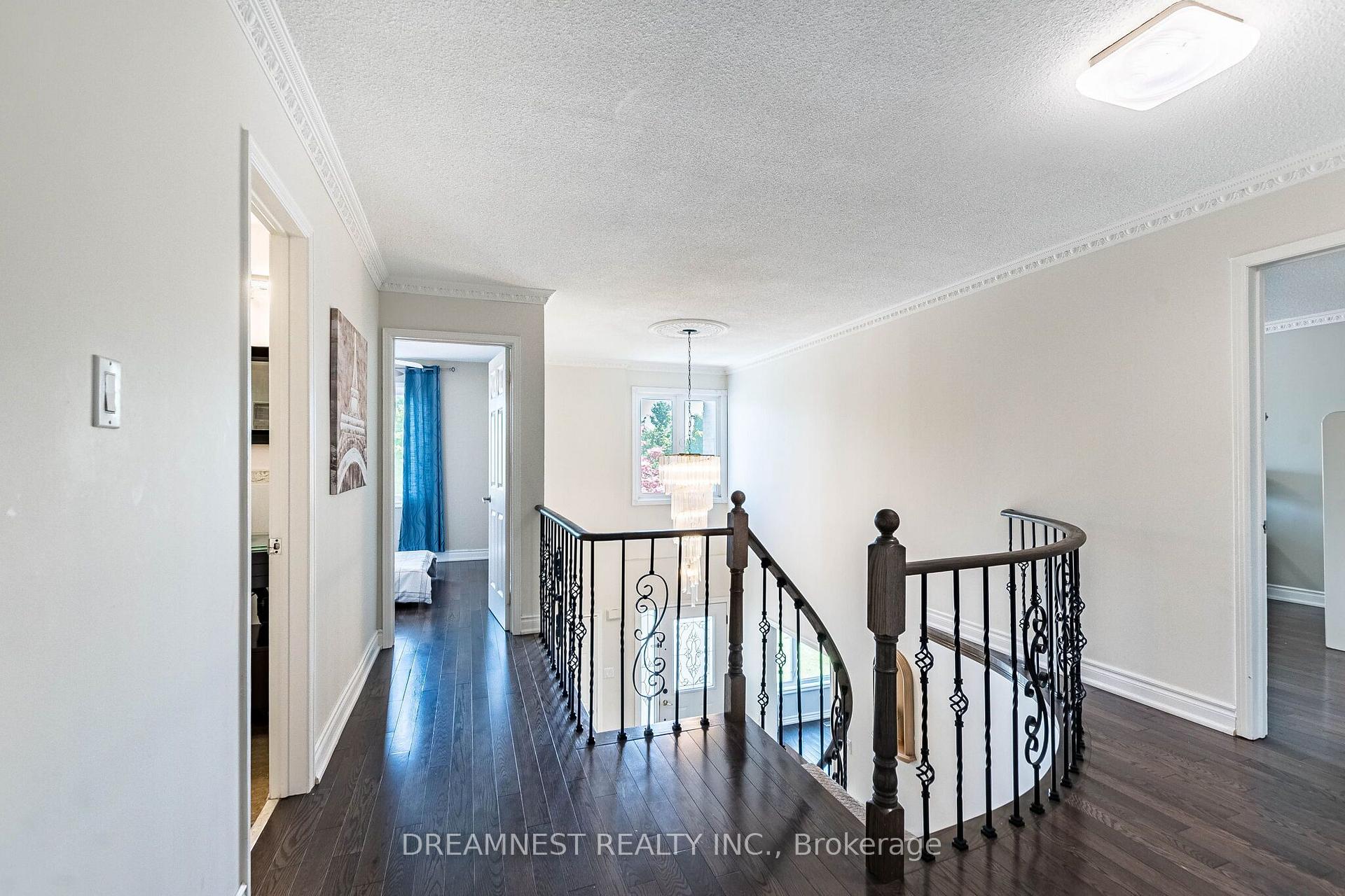 Photo 17 of 5959 Ladyburn Crescent, Mississauga, East Credit — HOMEH