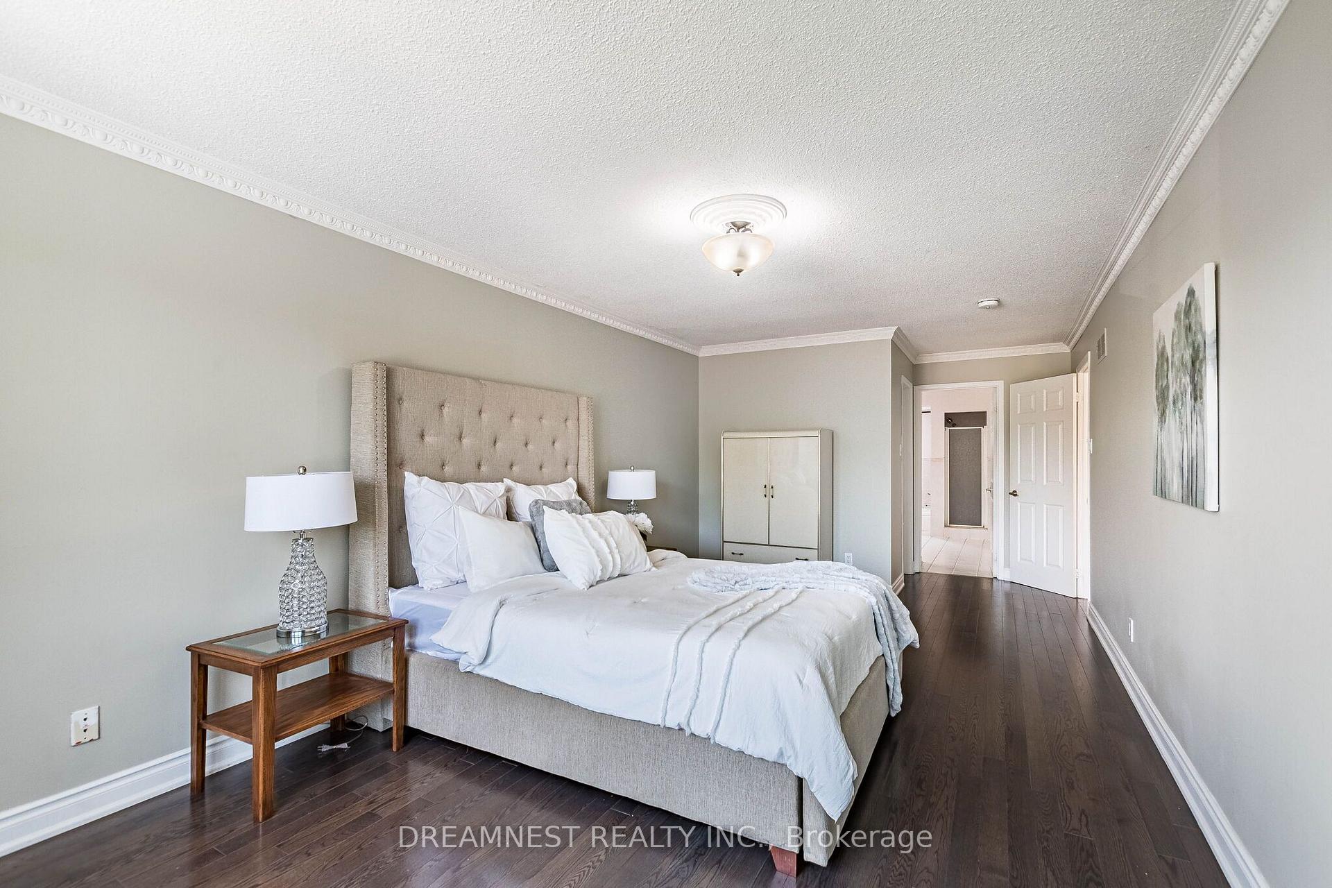 Photo 19 of 5959 Ladyburn Crescent, Mississauga, East Credit — HOMEH