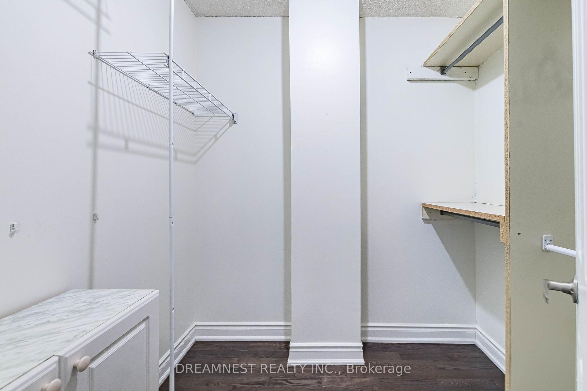 Photo 20 of 5959 Ladyburn Crescent, Mississauga, East Credit — HOMEH