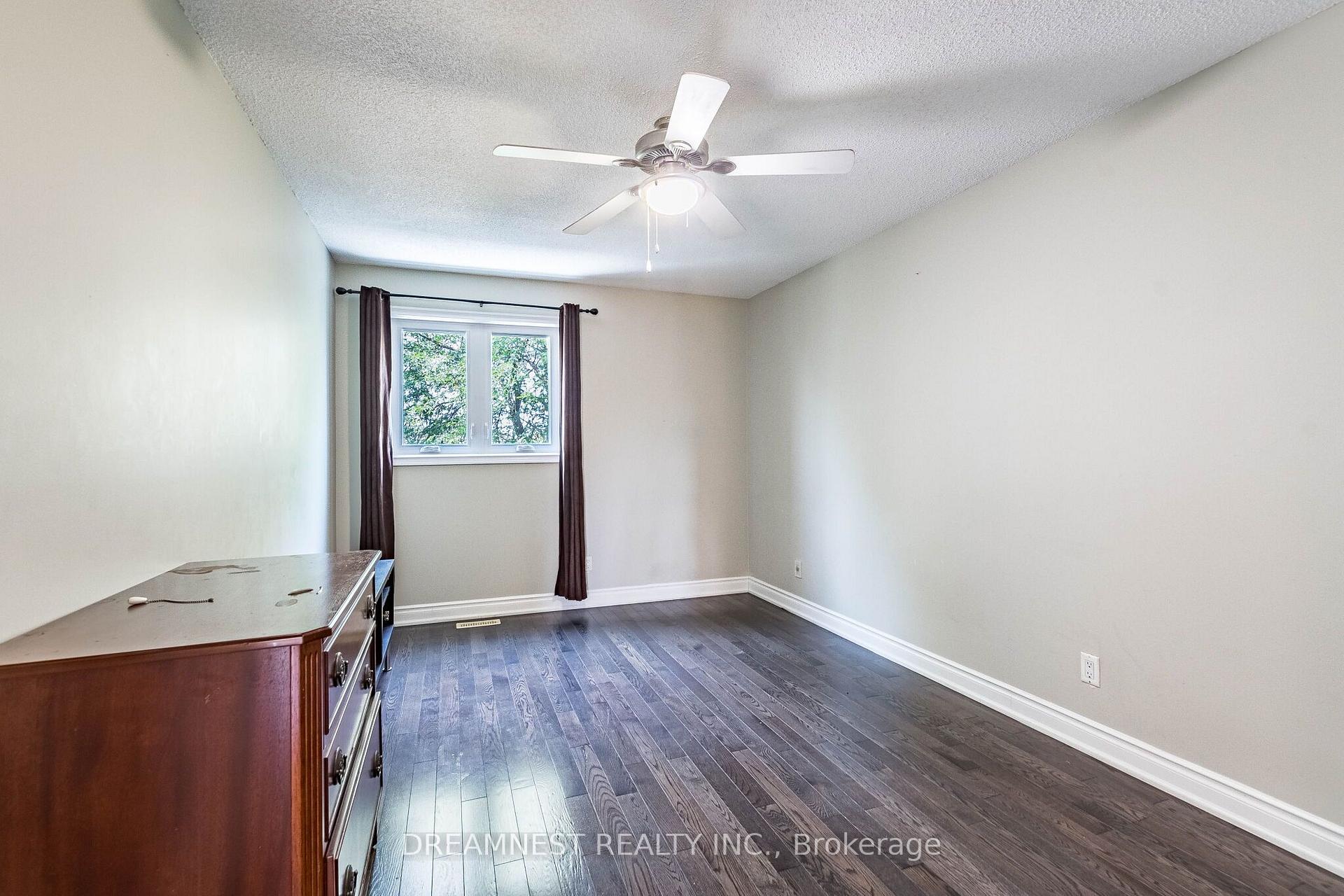 Photo 24 of 5959 Ladyburn Crescent, Mississauga, East Credit — HOMEH