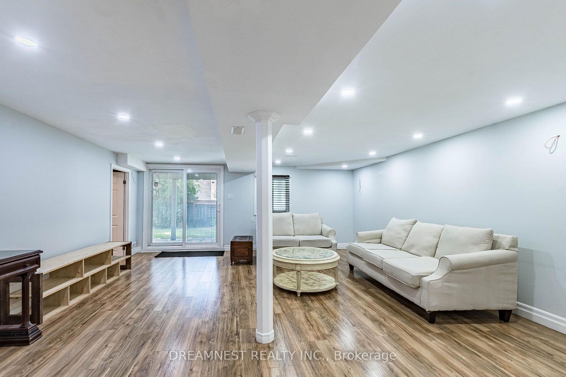 Photo 29 of 5959 Ladyburn Crescent, Mississauga, East Credit — HOMEH