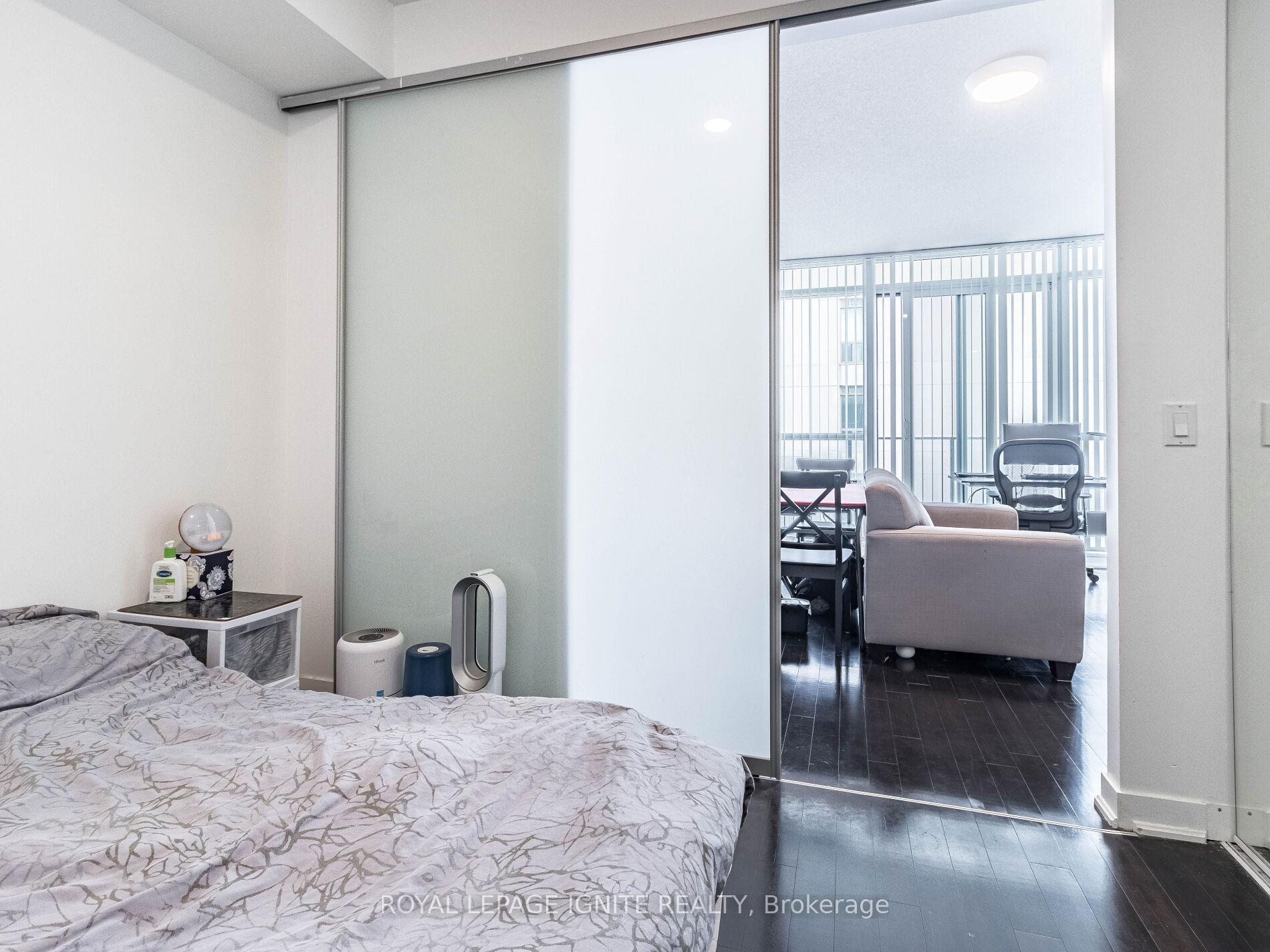Photo 15 of Unit 2509, 770 Bay Street, Toronto, Bay Street Corridor — HOMEH
