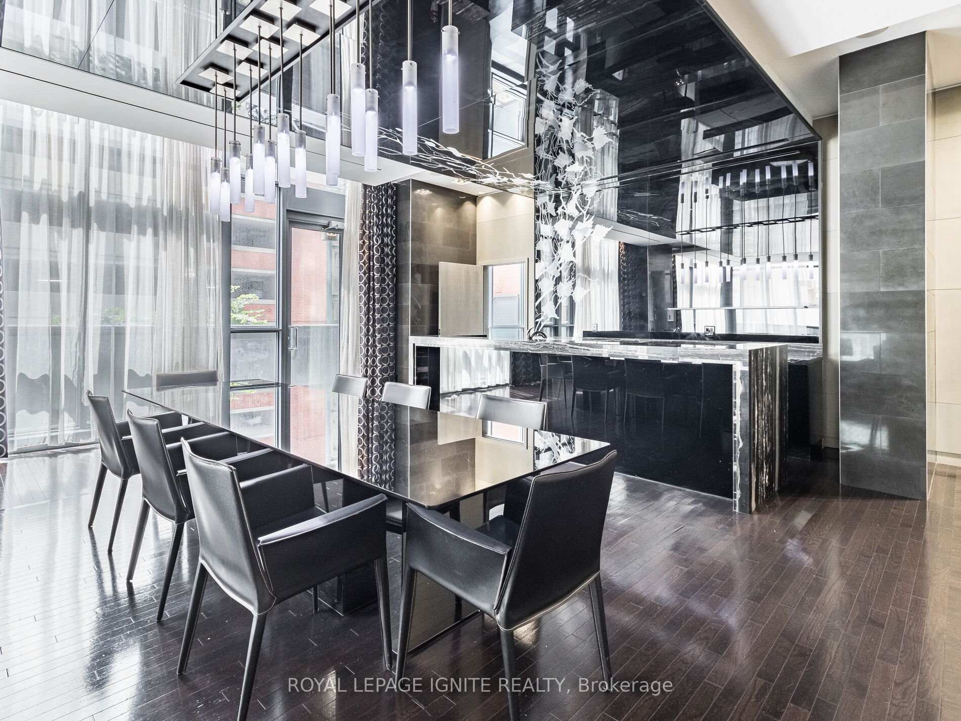 Photo 21 of Unit 2509, 770 Bay Street, Toronto, Bay Street Corridor — HOMEH
