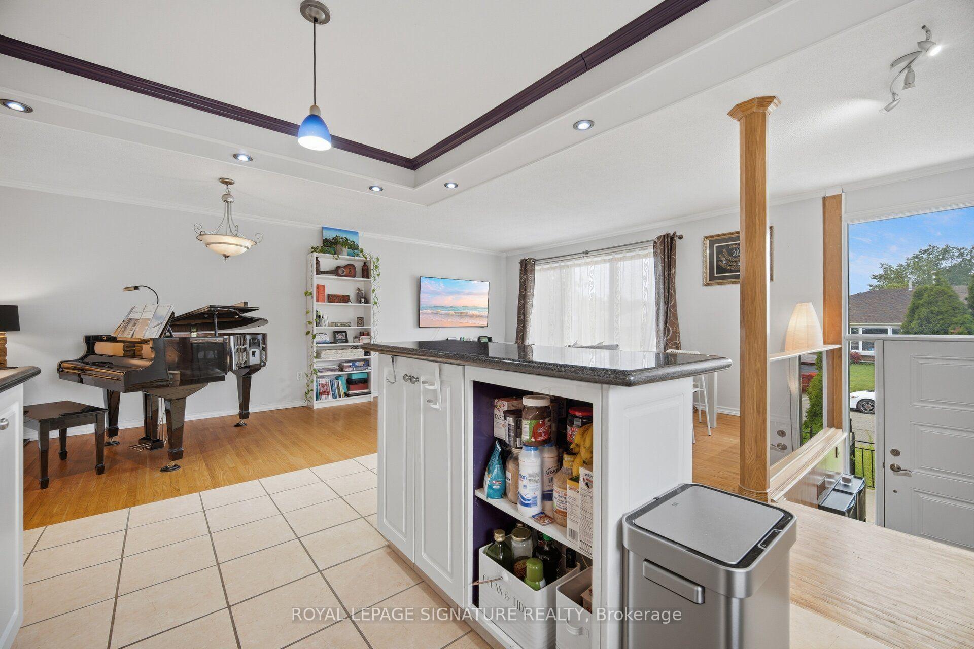 Photo 19 of 51 Wilton Drive, Brampton, Brampton East — HOMEH
