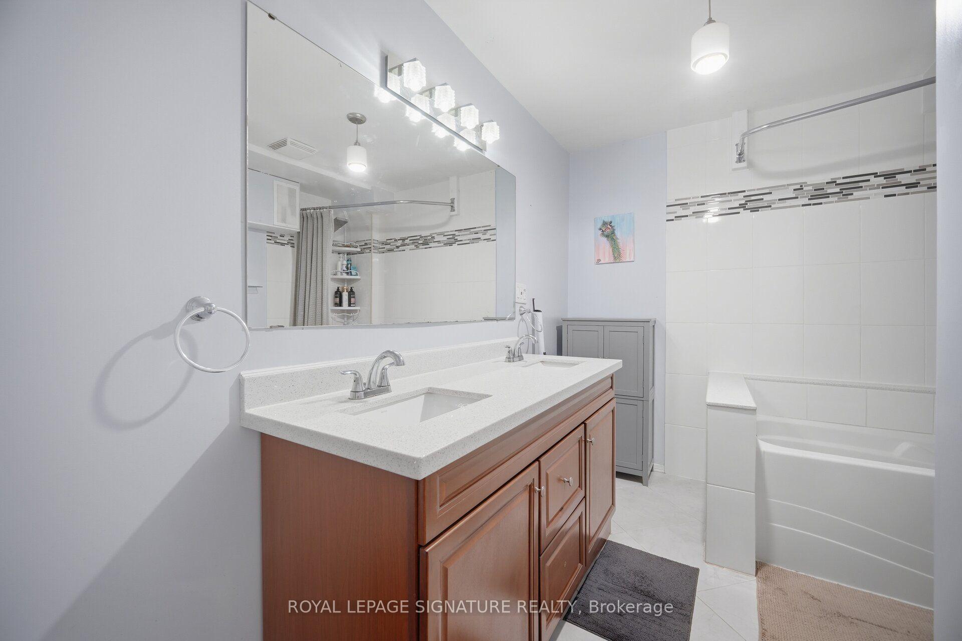 Photo 31 of 51 Wilton Drive, Brampton, Brampton East — HOMEH