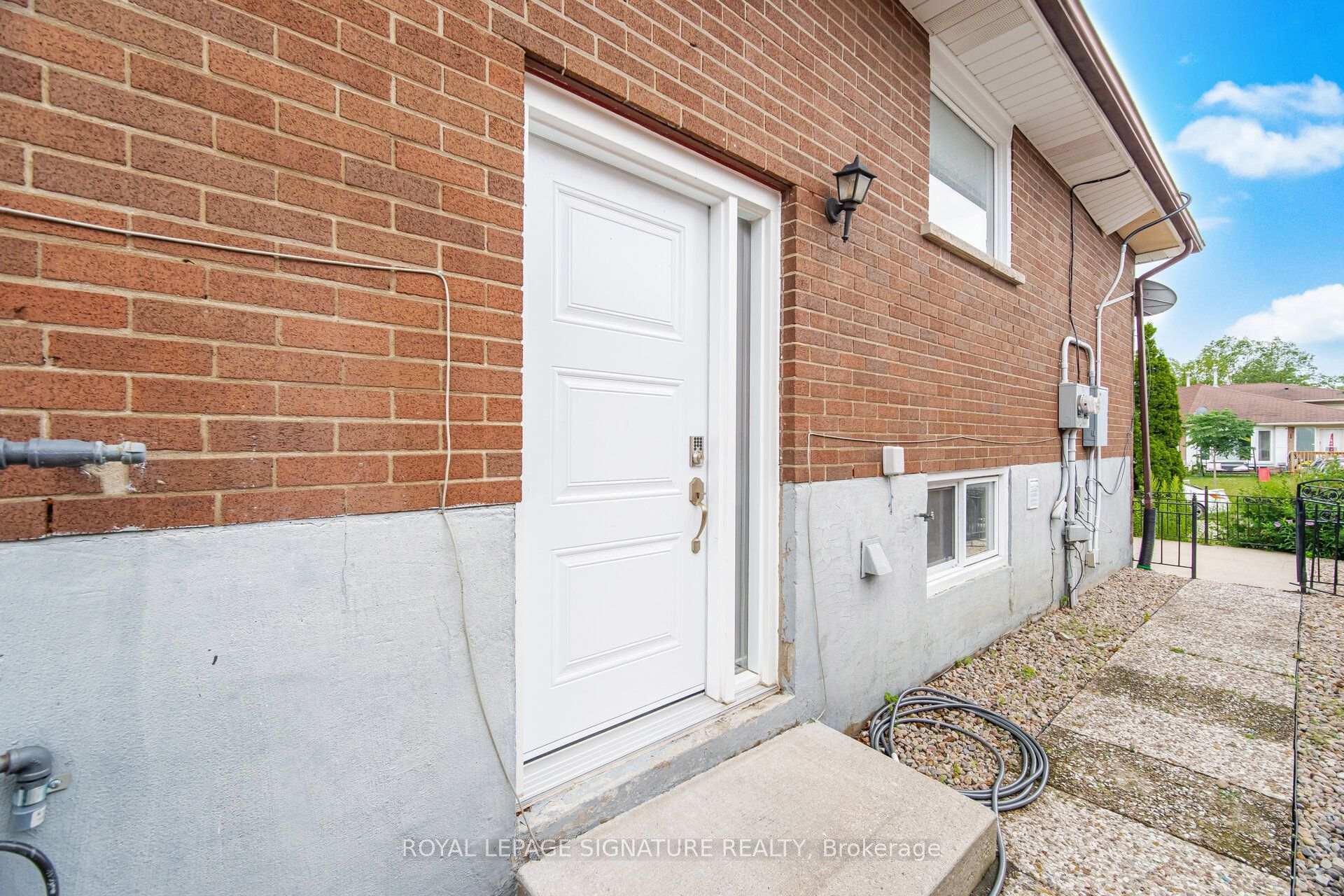 Photo 33 of 51 Wilton Drive, Brampton, Brampton East — HOMEH