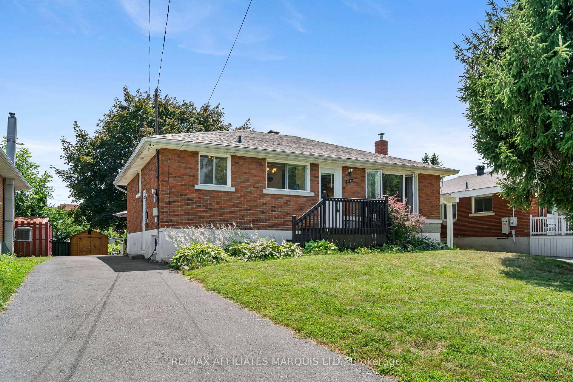 Photo 3 of 1210 Osborne Avenue, Cornwall, Cornwall — HOMEH
