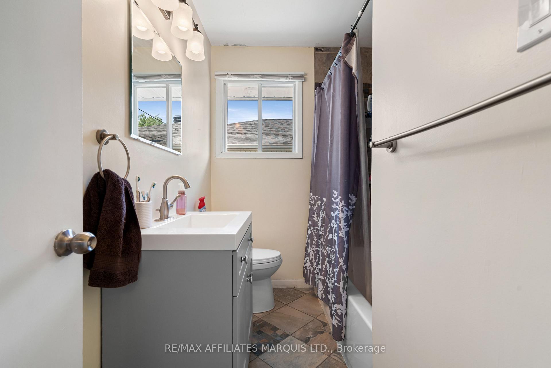 Photo 21 of 1210 Osborne Avenue, Cornwall, Cornwall — HOMEH