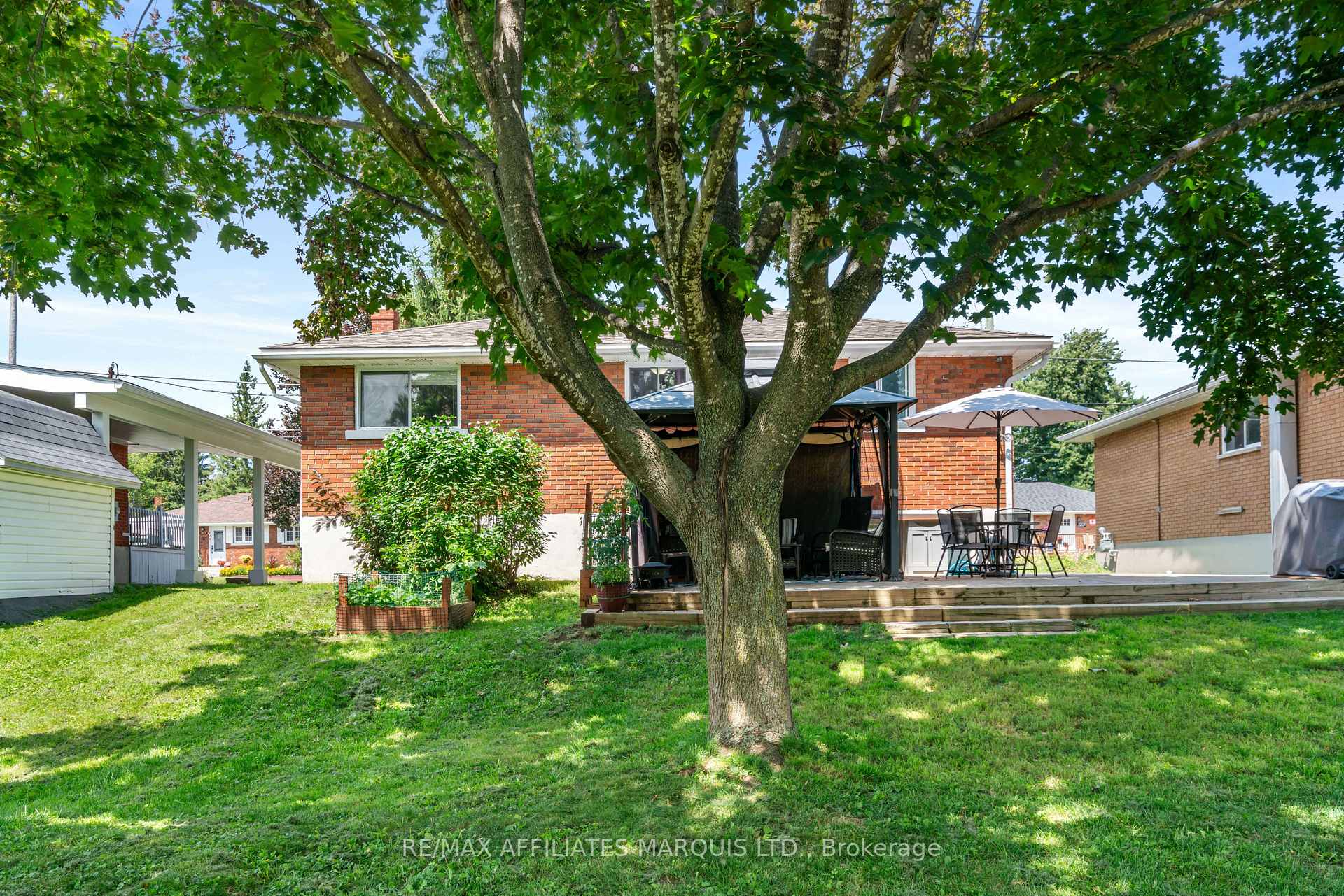 Photo 35 of 1210 Osborne Avenue, Cornwall, Cornwall — HOMEH