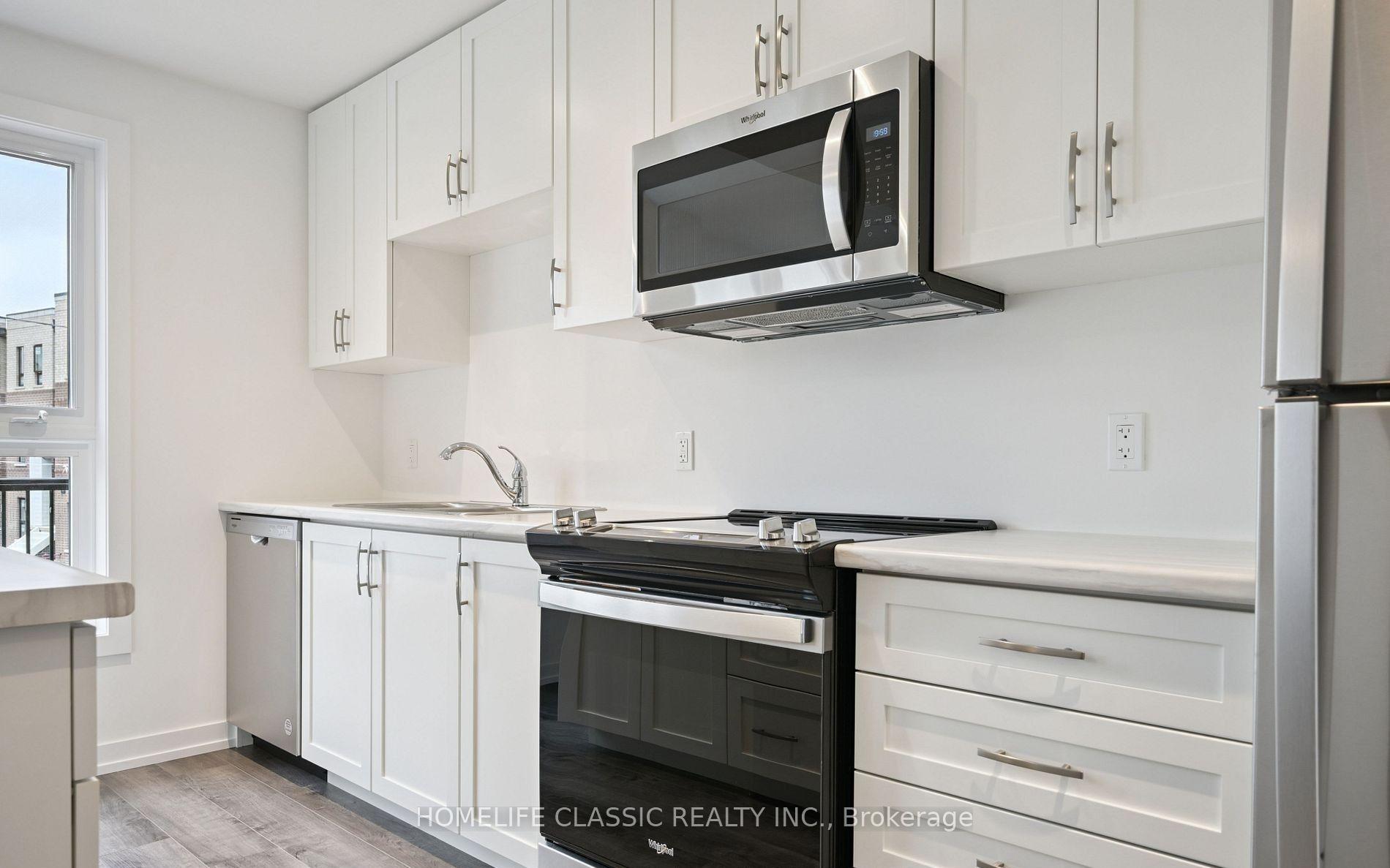 Photo 6 of 57 Great Falls Boulevard, Hamilton, Waterdown — HOMEH