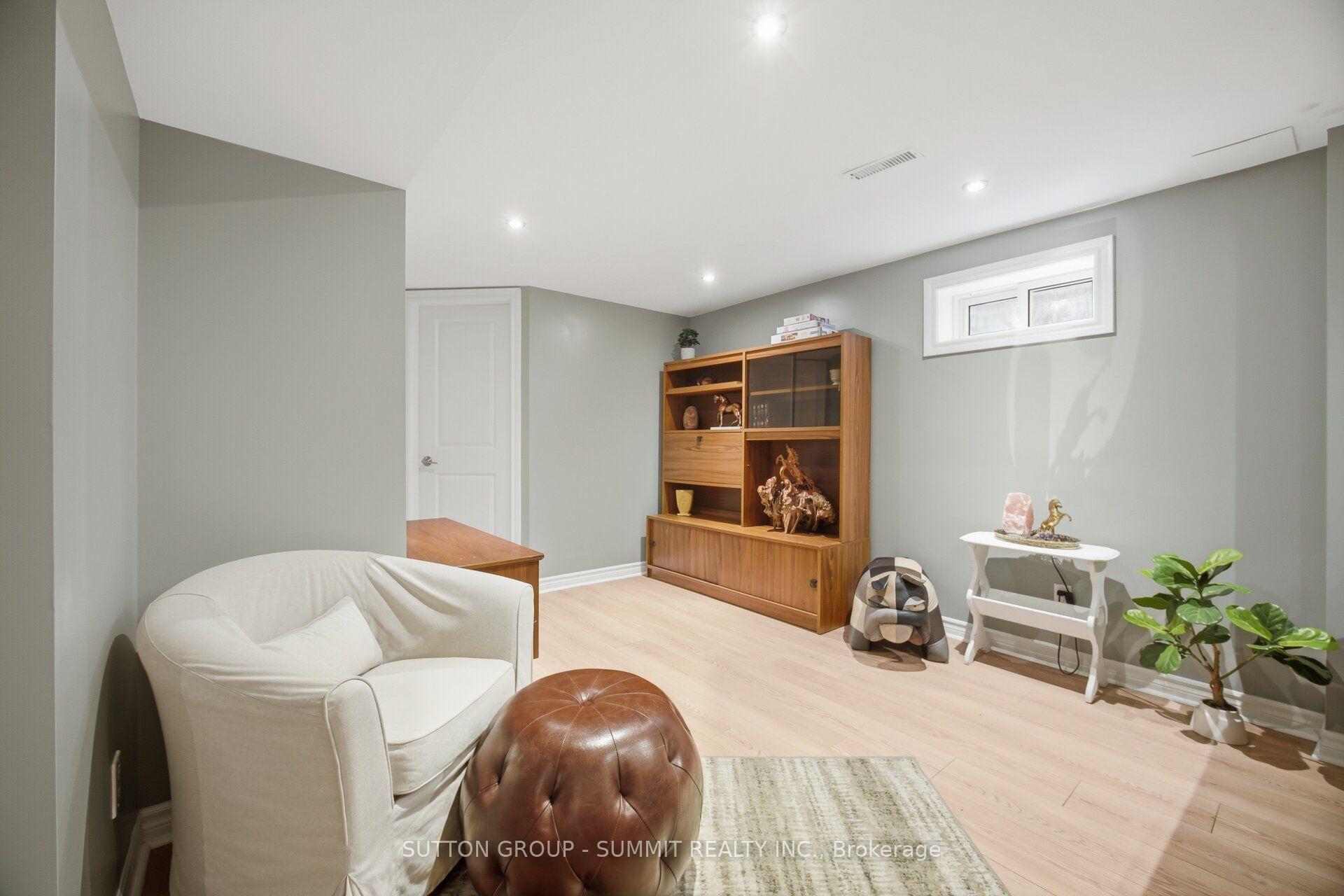 Photo 34 of 1845 Hyde Mill Crescent, Mississauga, Streetsville — HOMEH