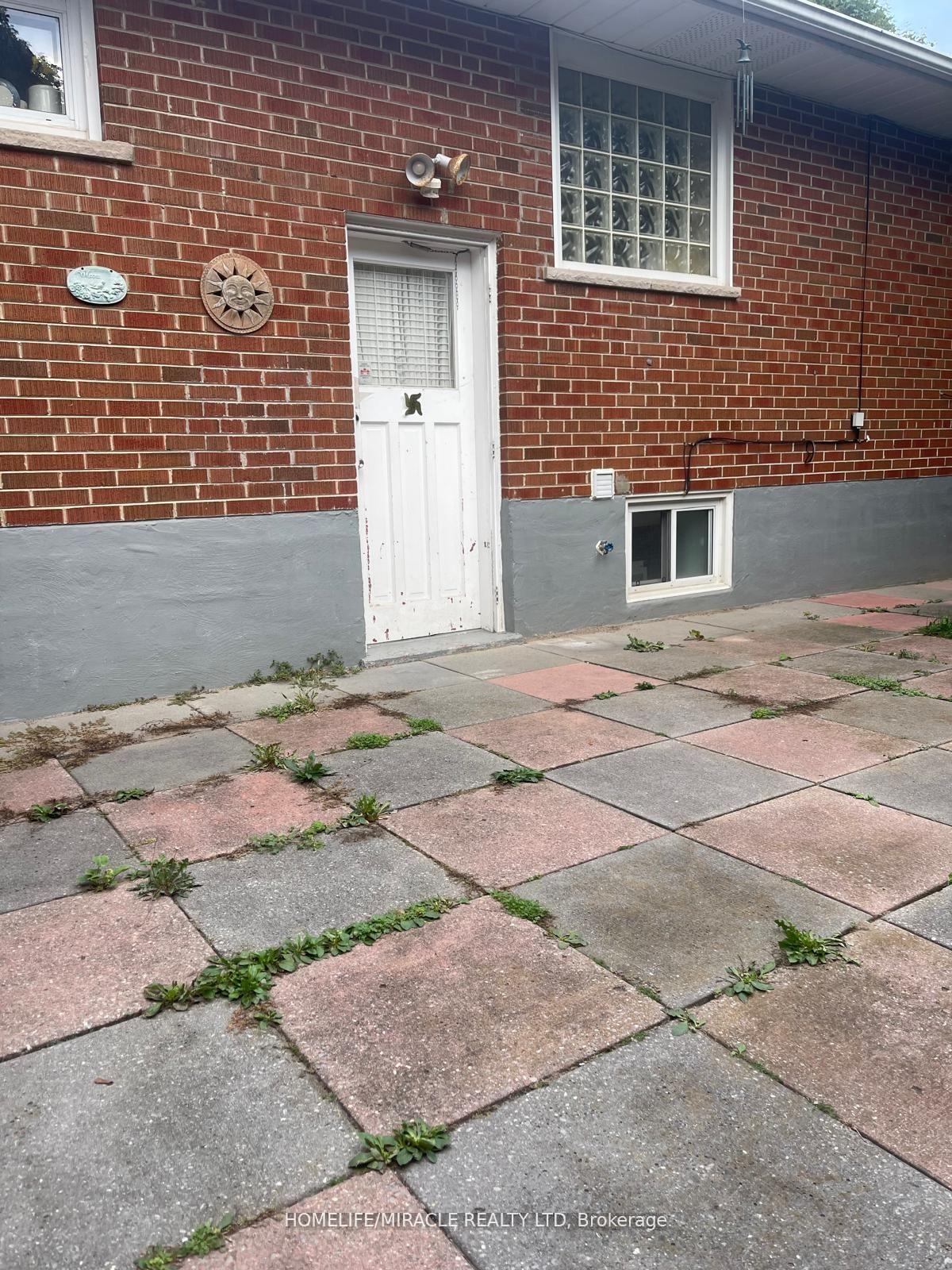 Photo 1 of Unit Basement, 45 Malamute Crescent, Scarborough, Tam O'Shanter-Sullivan — HOMEH