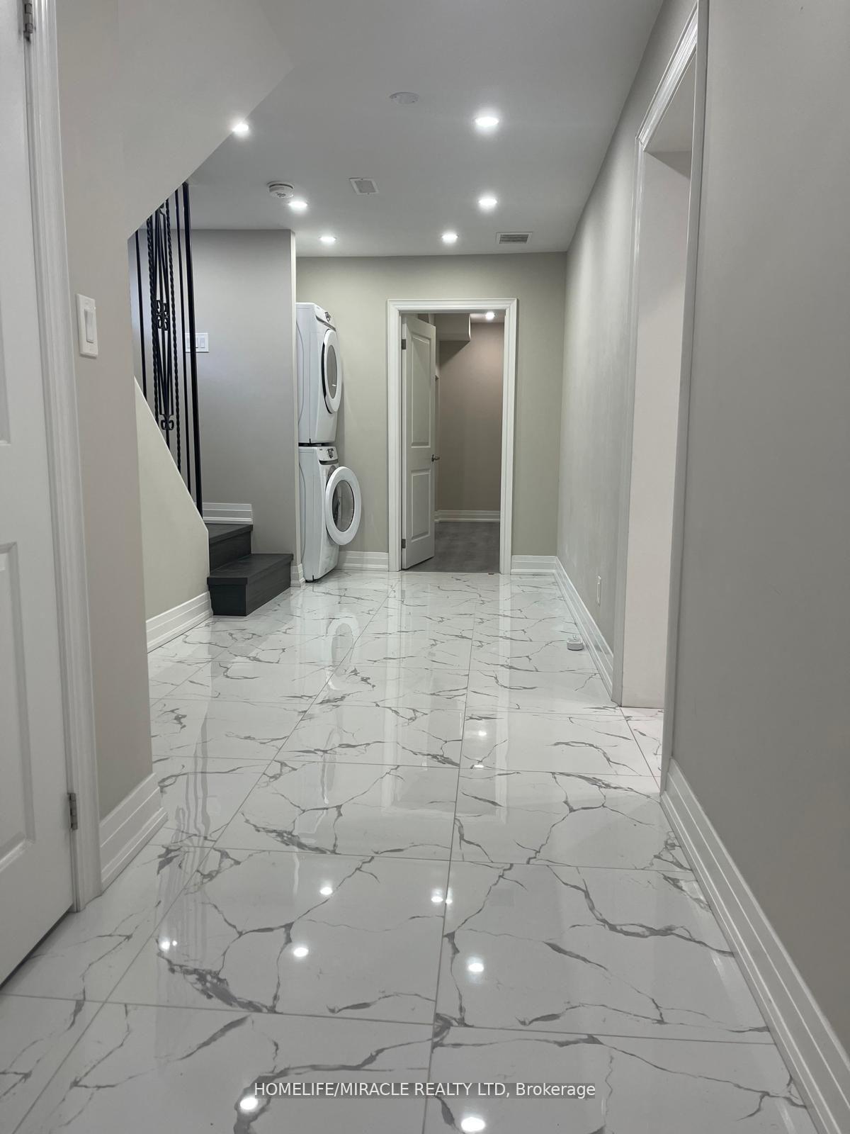 Photo 9 of Unit Basement, 45 Malamute Crescent, Scarborough, Tam O'Shanter-Sullivan — HOMEH