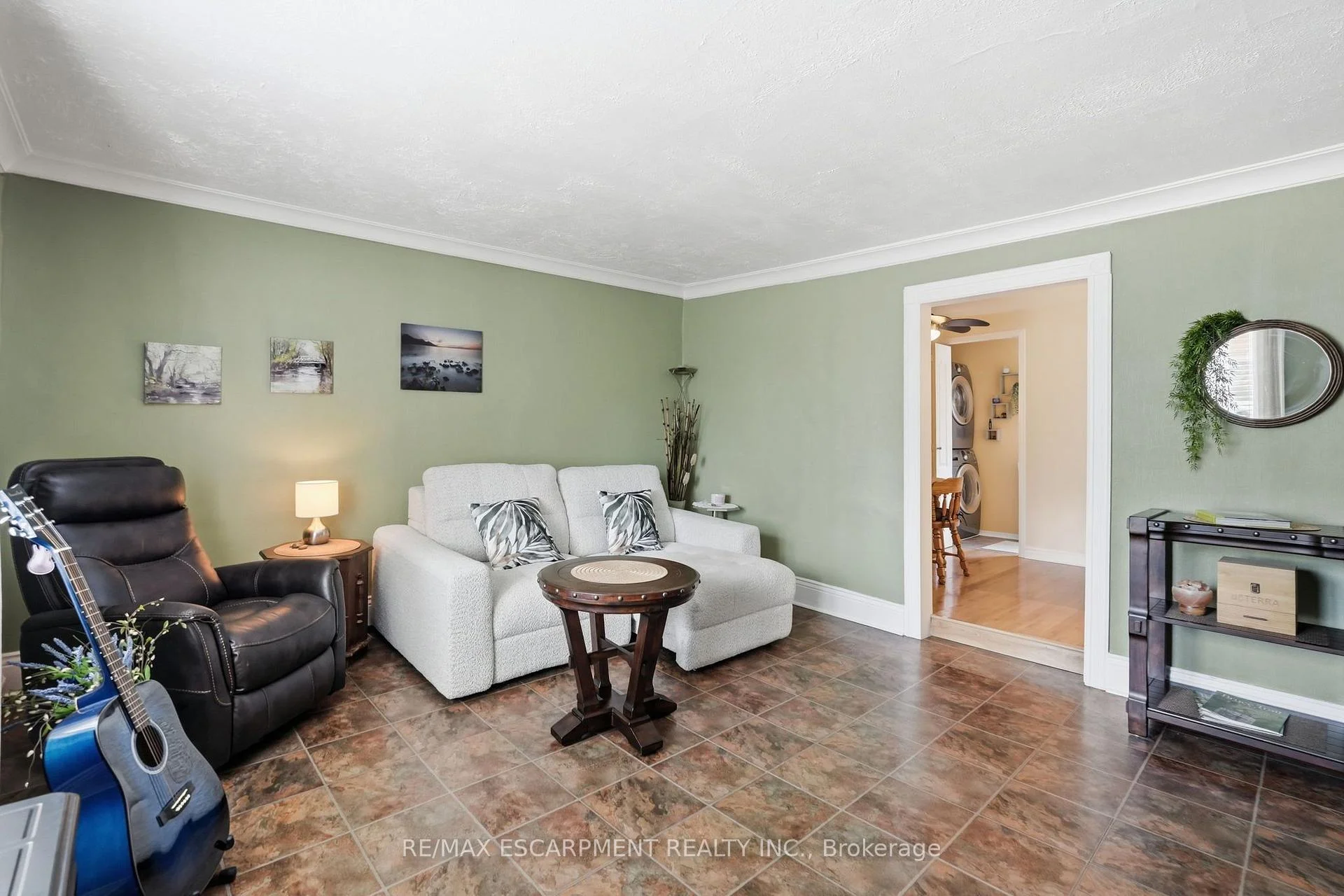 Photo 6 of 18 Province Street N, Hamilton, Crown Point — HOMEH