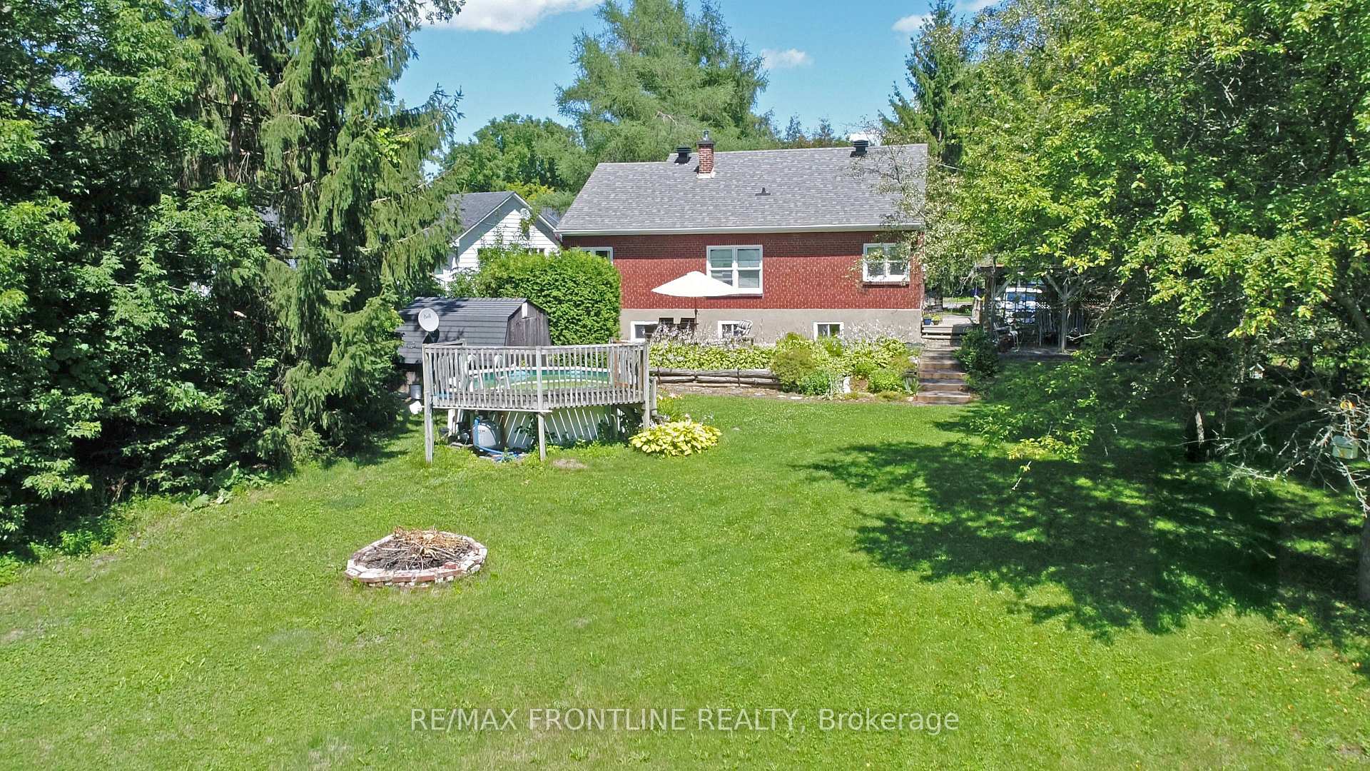Photo 4 of 2303 James Craig Street, Ottawa, North Gower — HOMEH