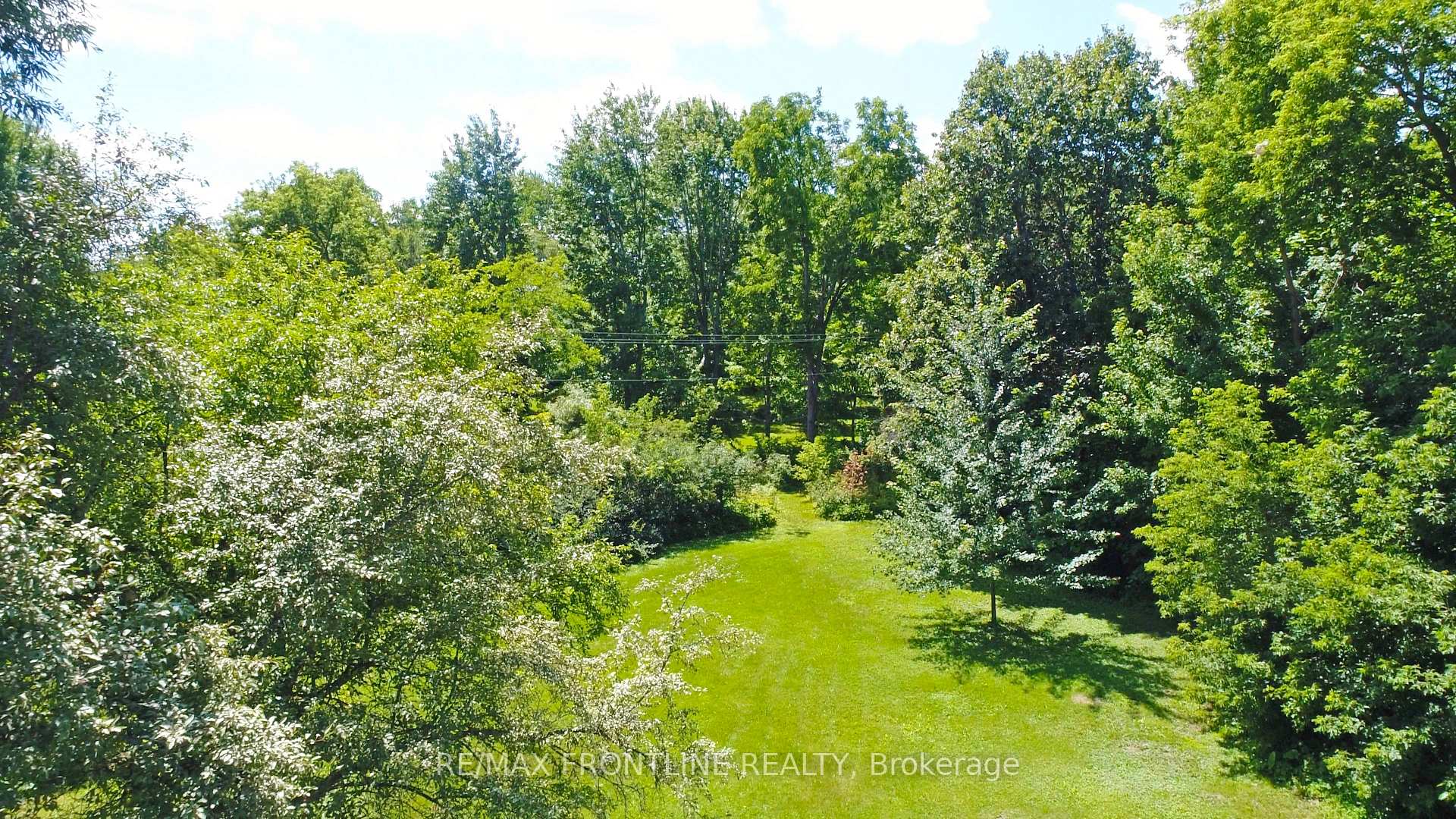 Photo 6 of 2303 James Craig Street, Ottawa, North Gower — HOMEH