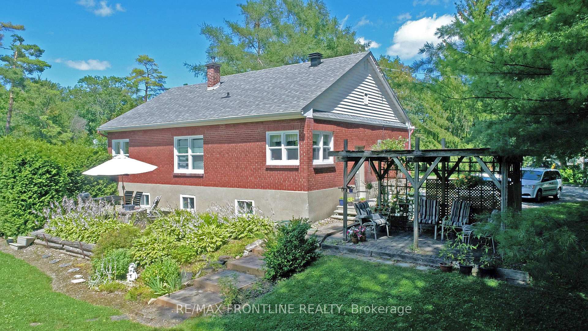 Photo 7 of 2303 James Craig Street, Ottawa, North Gower — HOMEH